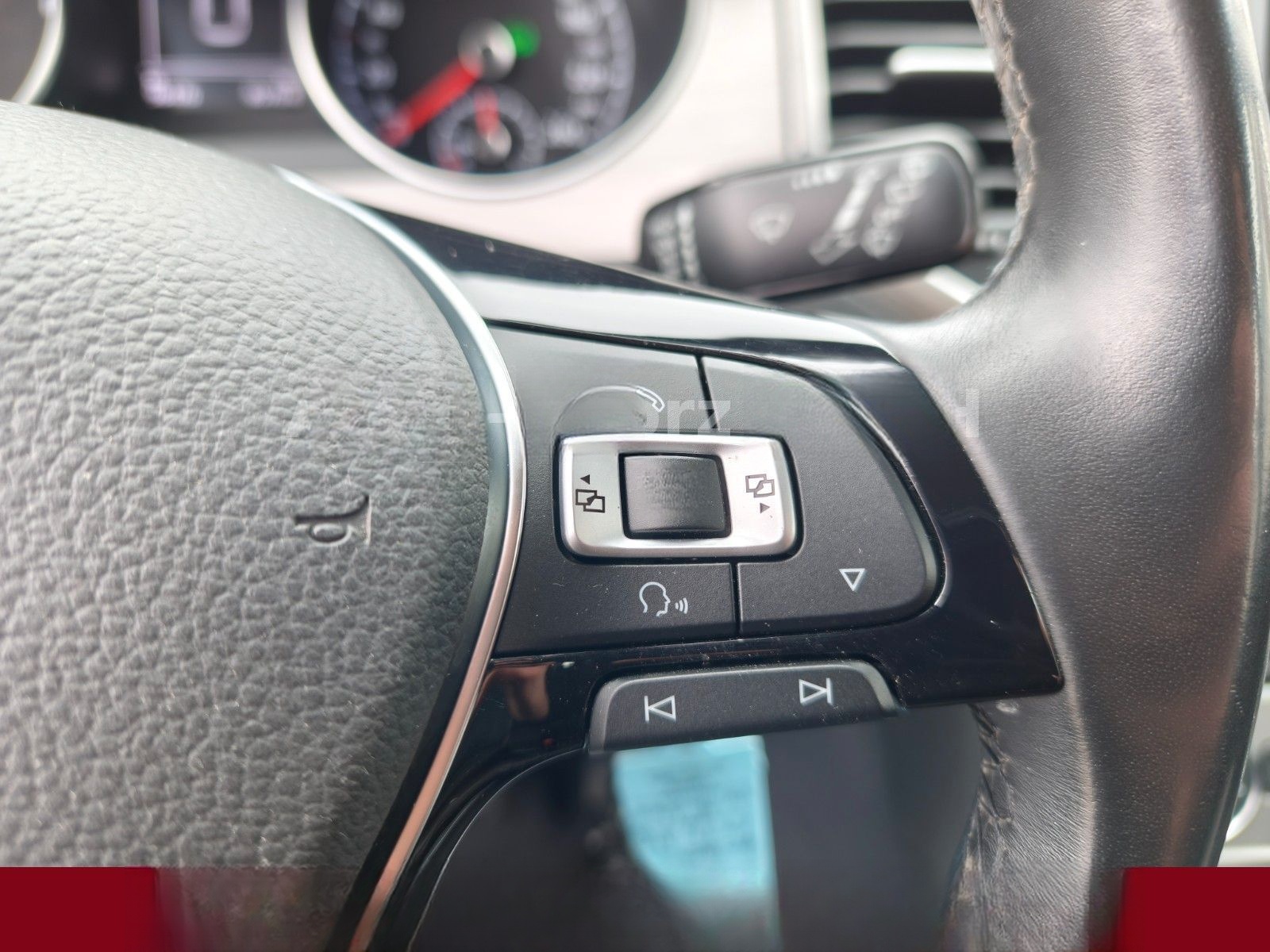 Volkswagen Golf VIII Lim. Life 1.5TSI/LED/PDC/AHZ/ACC/VC foto 24