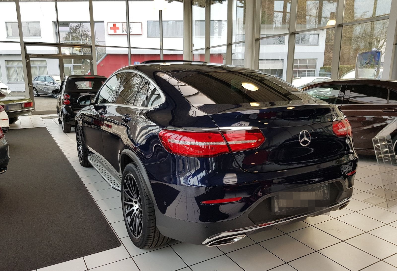 Mercedes-Benz GLC 250 COUPE AMG LED 360 MEMORY AMBI DISTRONIC foto 4