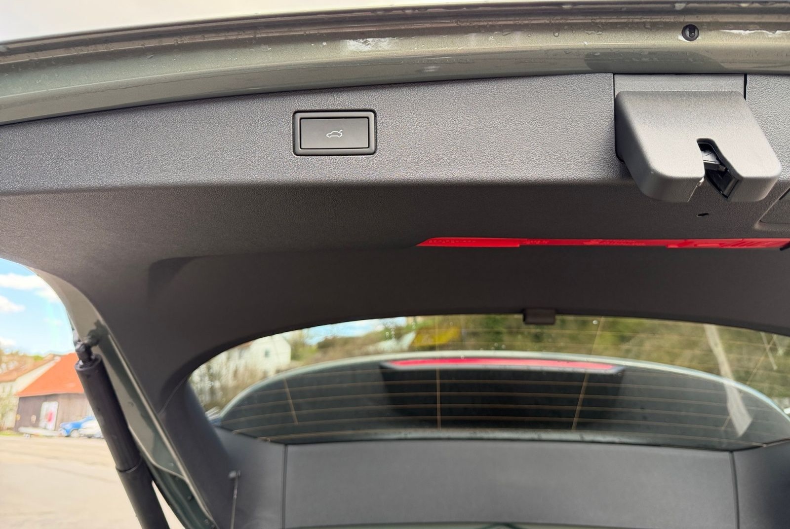 Volkswagen Tiguan 2.0 TSI Elegance 4M DSG AHK Kamer Navi LE foto 17