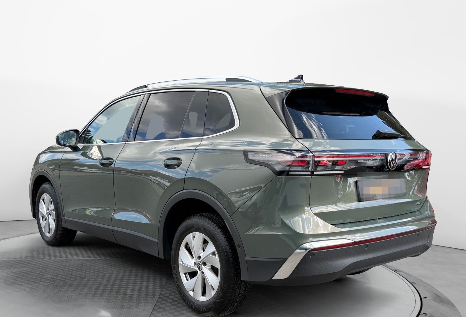 Volkswagen Tiguan 2.0 TSI Elegance 4M DSG AHK Kamer Navi LE foto 4