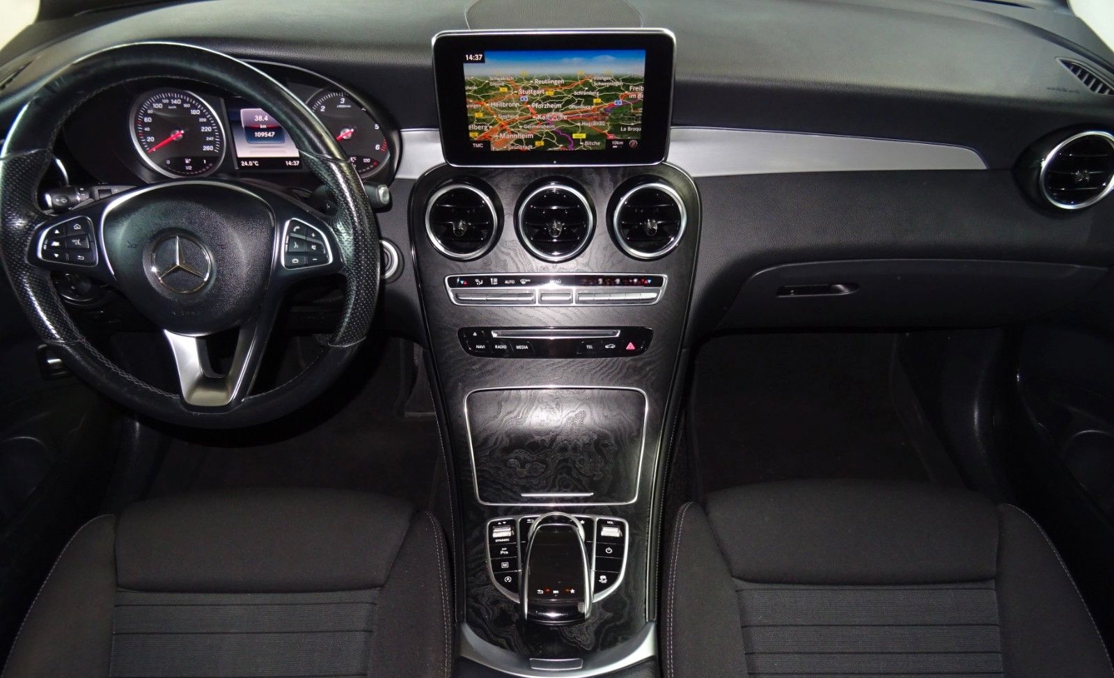 Mercedes-Benz GLC 220 d 4-Matic/ Autom/ Navi/ LED/ PDC+Kamera foto 11