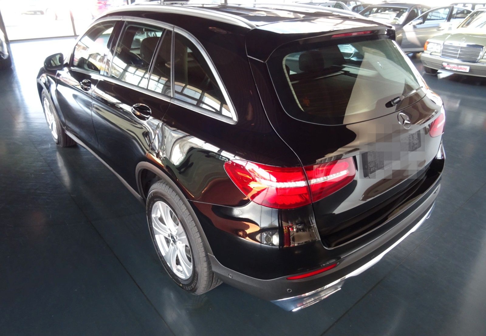 Mercedes-Benz GLC 220 d 4-Matic/ Autom/ Navi/ LED/ PDC+Kamera foto 18