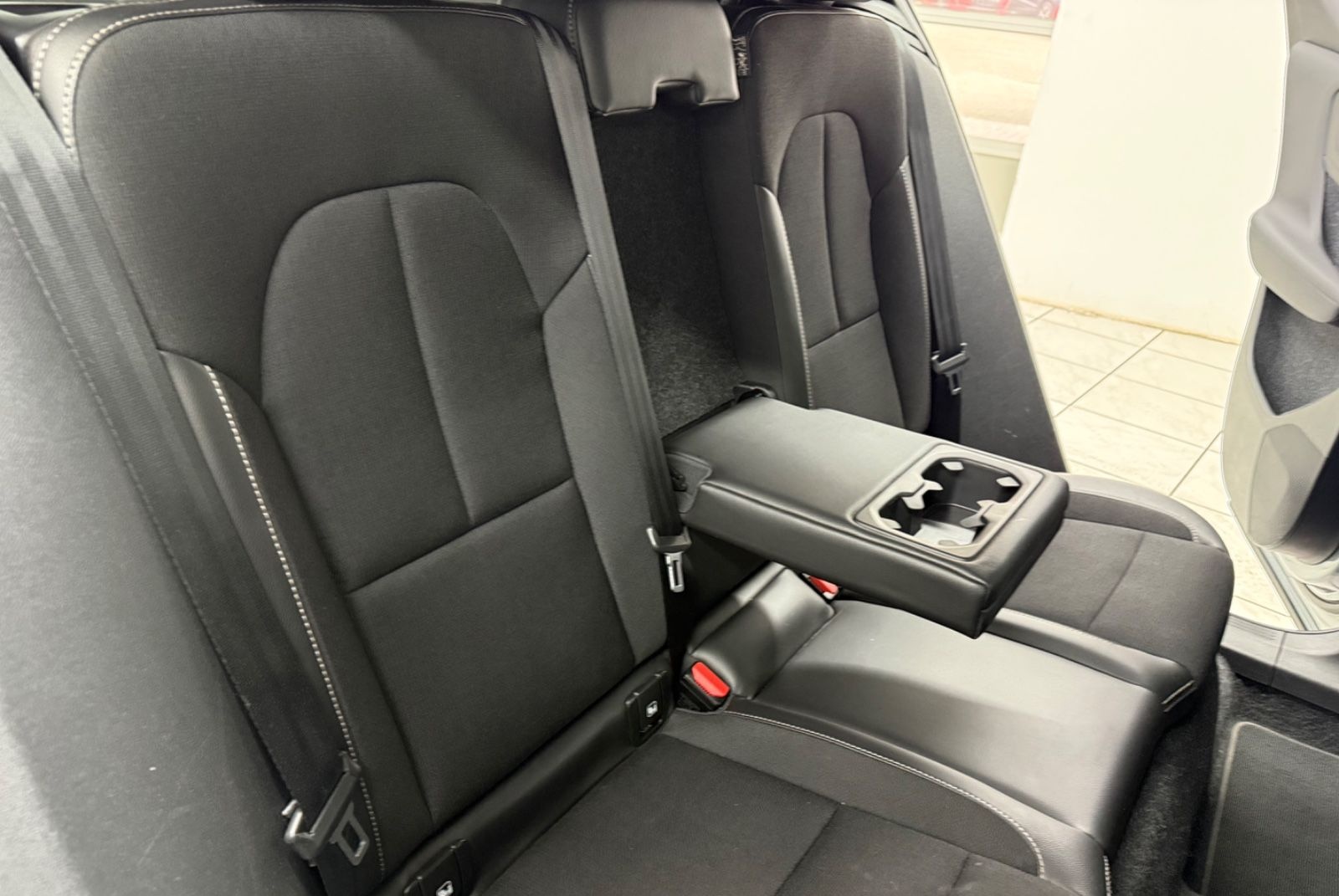 Volvo XC40 Momentum 2WD*Kamera*Navi*LED*PDC*H&K foto 15