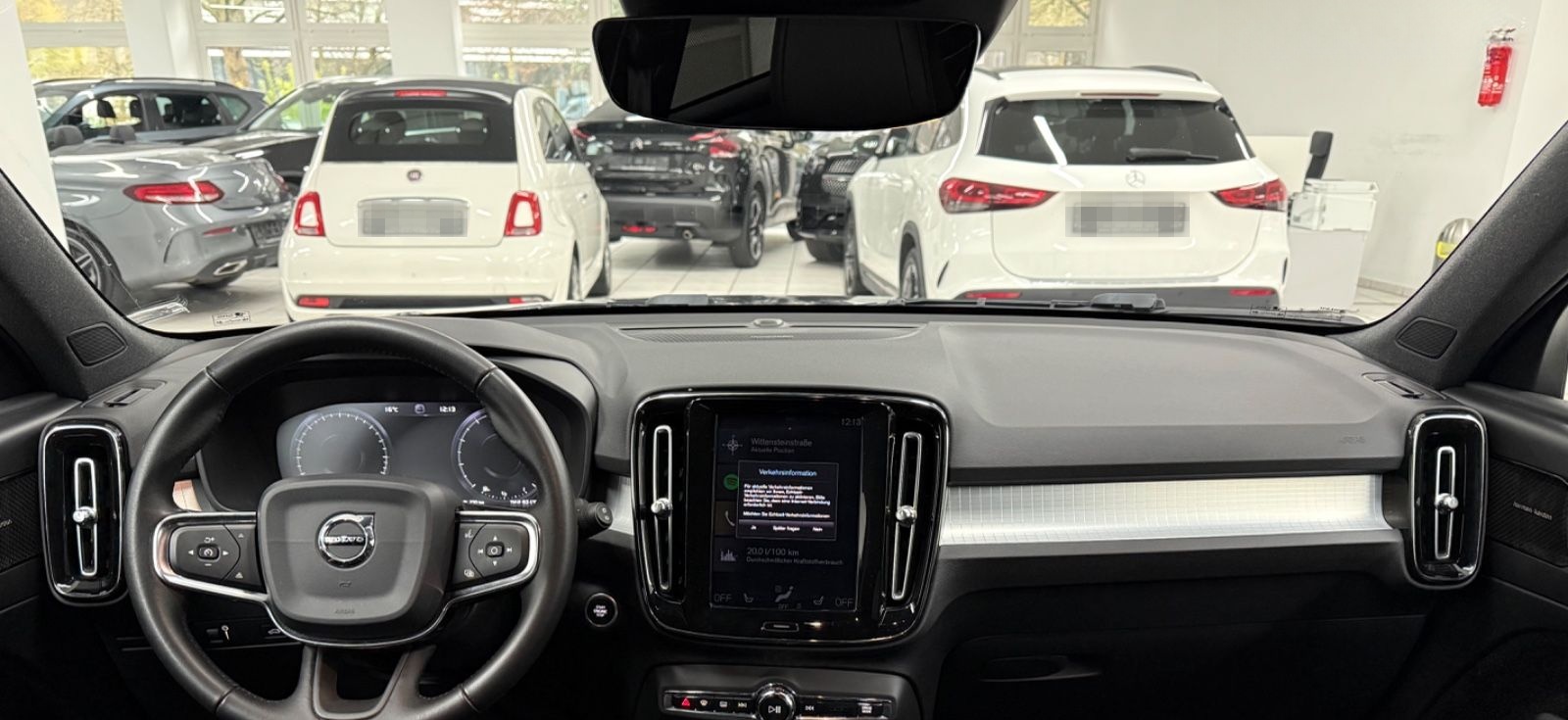 Volvo XC40 Momentum 2WD*Kamera*Navi*LED*PDC*H&K foto 18