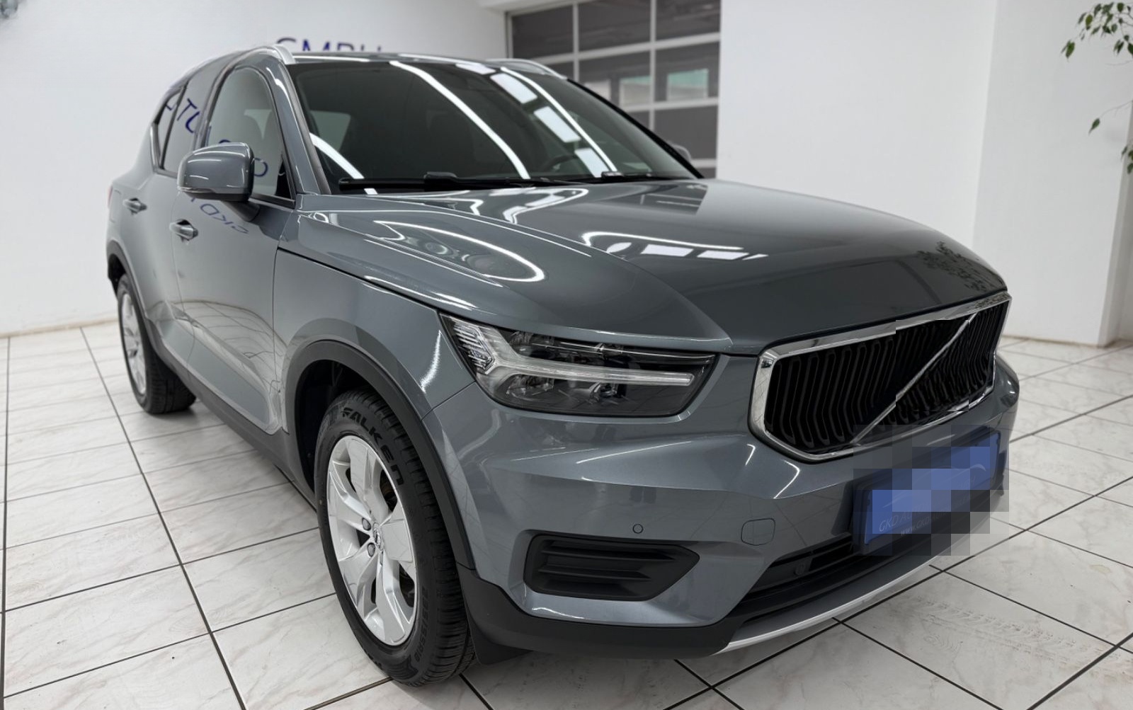 Volvo XC40 Momentum 2WD*Kamera*Navi*LED*PDC*H&K foto 6