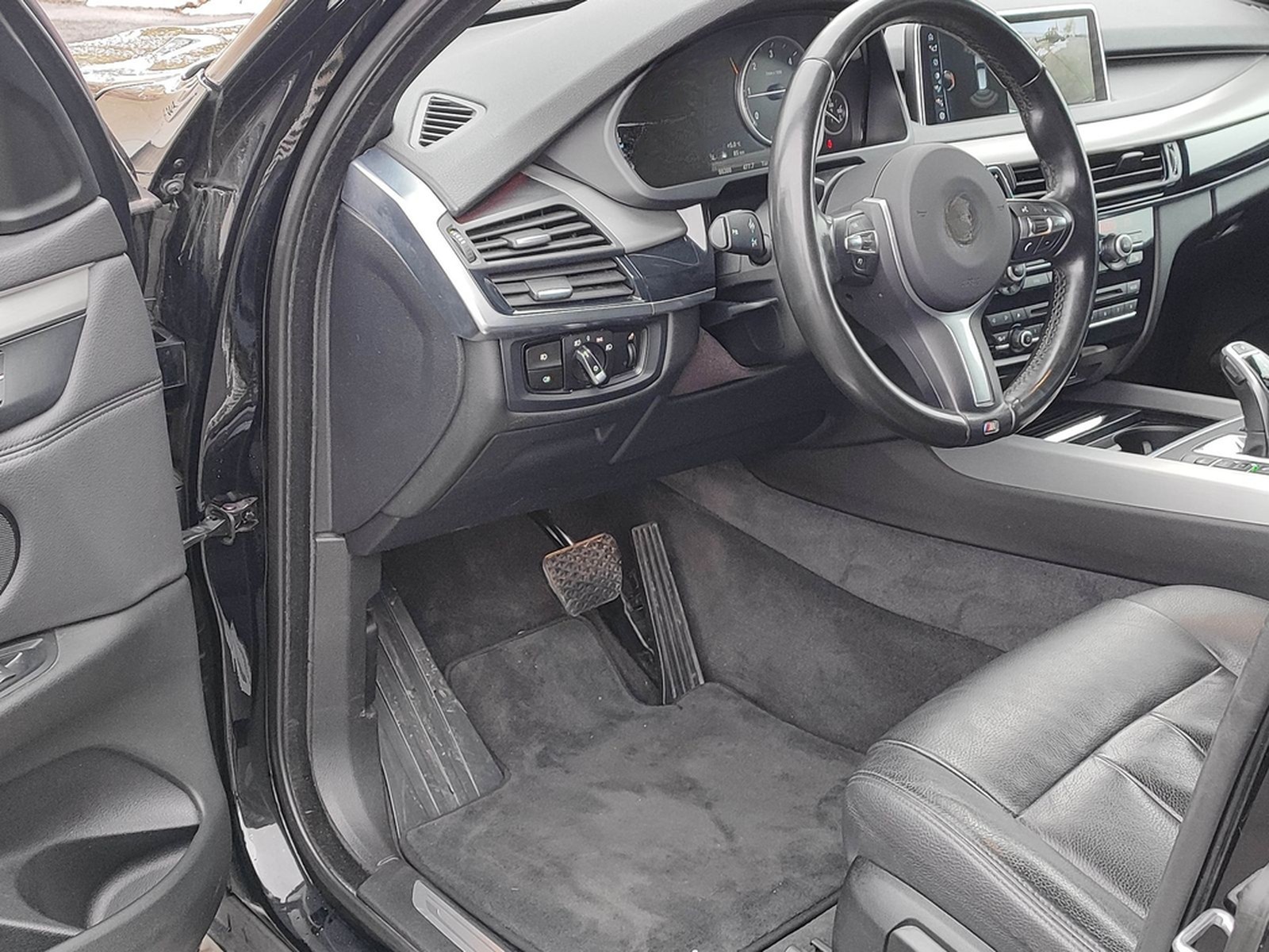 BMW X5 xDrive 25 d *M-Paket*PANO*XENON*AHK*PDC*KAM* foto 13