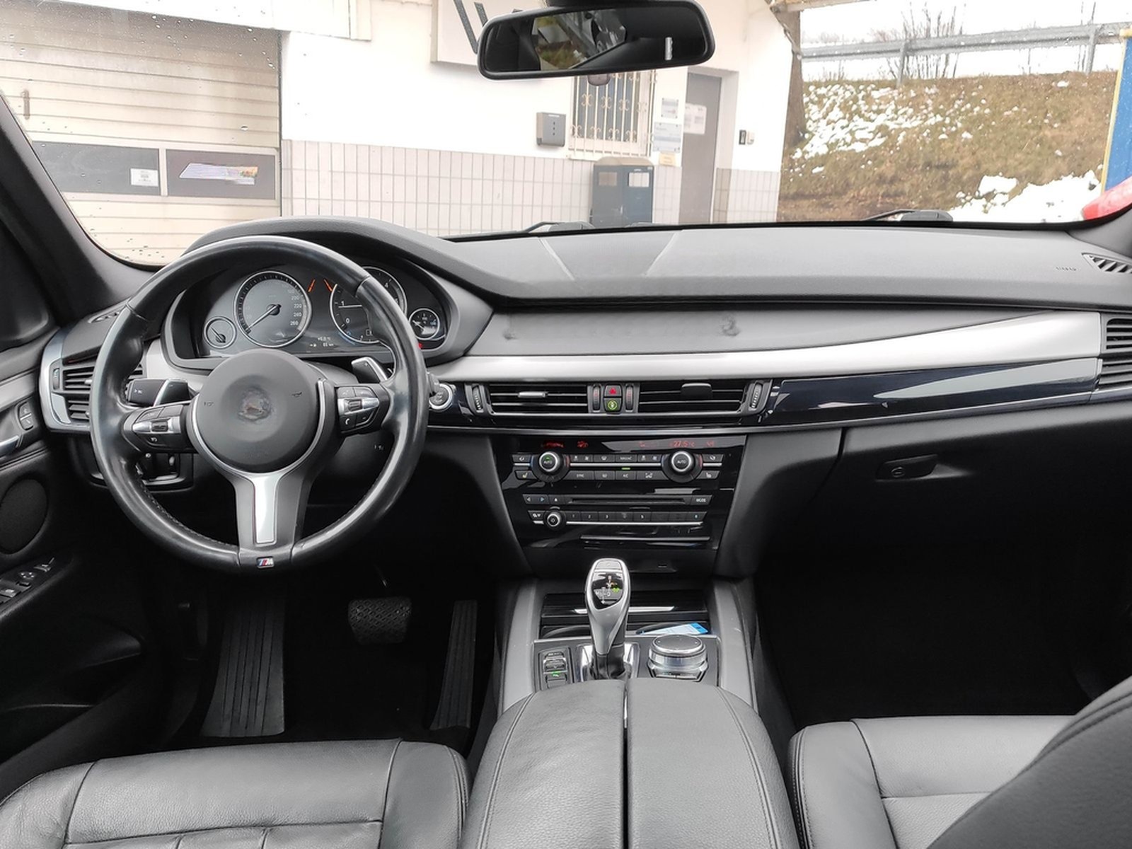BMW X5 xDrive 25 d *M-Paket*PANO*XENON*AHK*PDC*KAM* foto 36