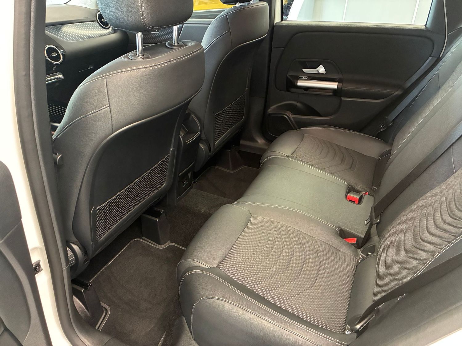 Mercedes-Benz B 200  *LED*R-KAMERA*SHZ*MBUX foto 14