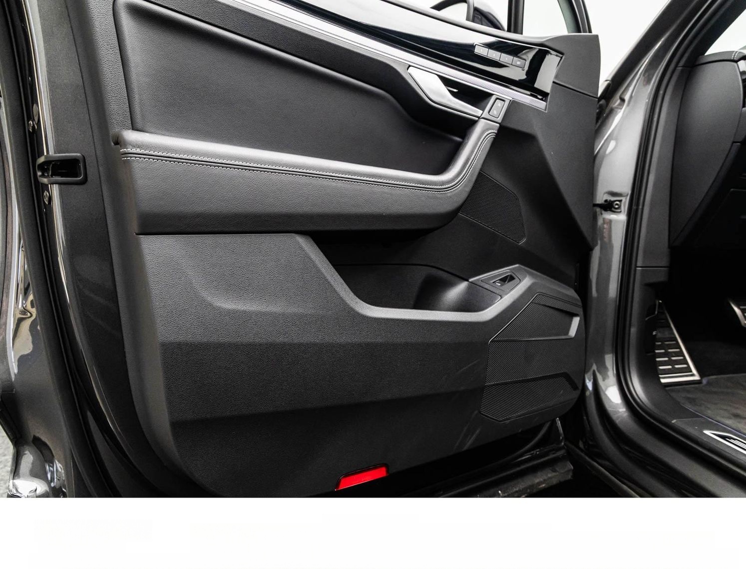 Volkswagen TOUAREG 3.0TDi R-LINE 4M IQ-L./ACC/HuD/PANO/360° foto 14