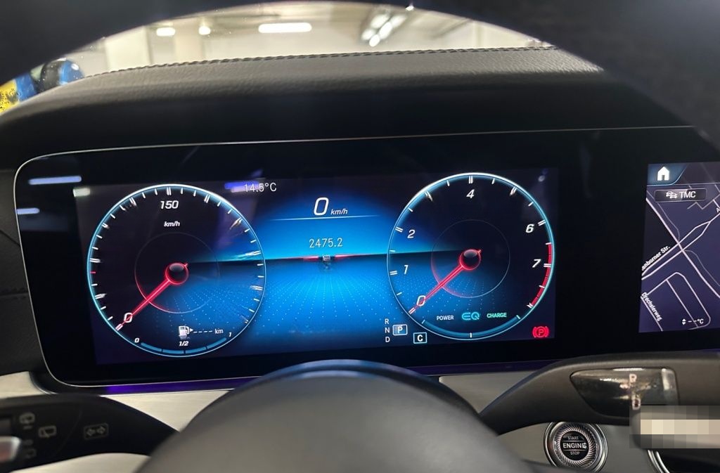 Mercedes-Benz AMG E 53 4M T LED, Kamera Leder Nappa Nussbaum T foto 14