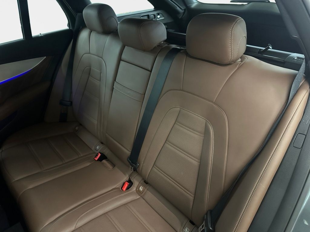 Mercedes-Benz AMG E 53 4M T LED, Kamera Leder Nappa Nussbaum T foto 16
