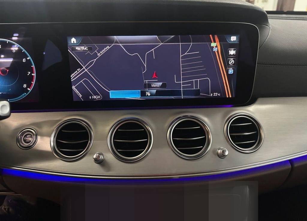 Mercedes-Benz AMG E 53 4M T LED, Kamera Leder Nappa Nussbaum T foto 21