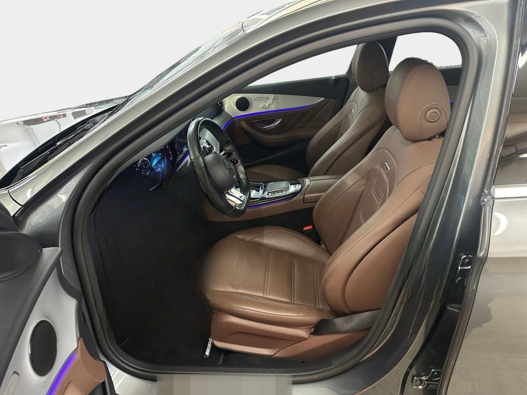 Mercedes-Benz AMG E 53 4M T LED, Kamera Leder Nappa Nussbaum T foto 10