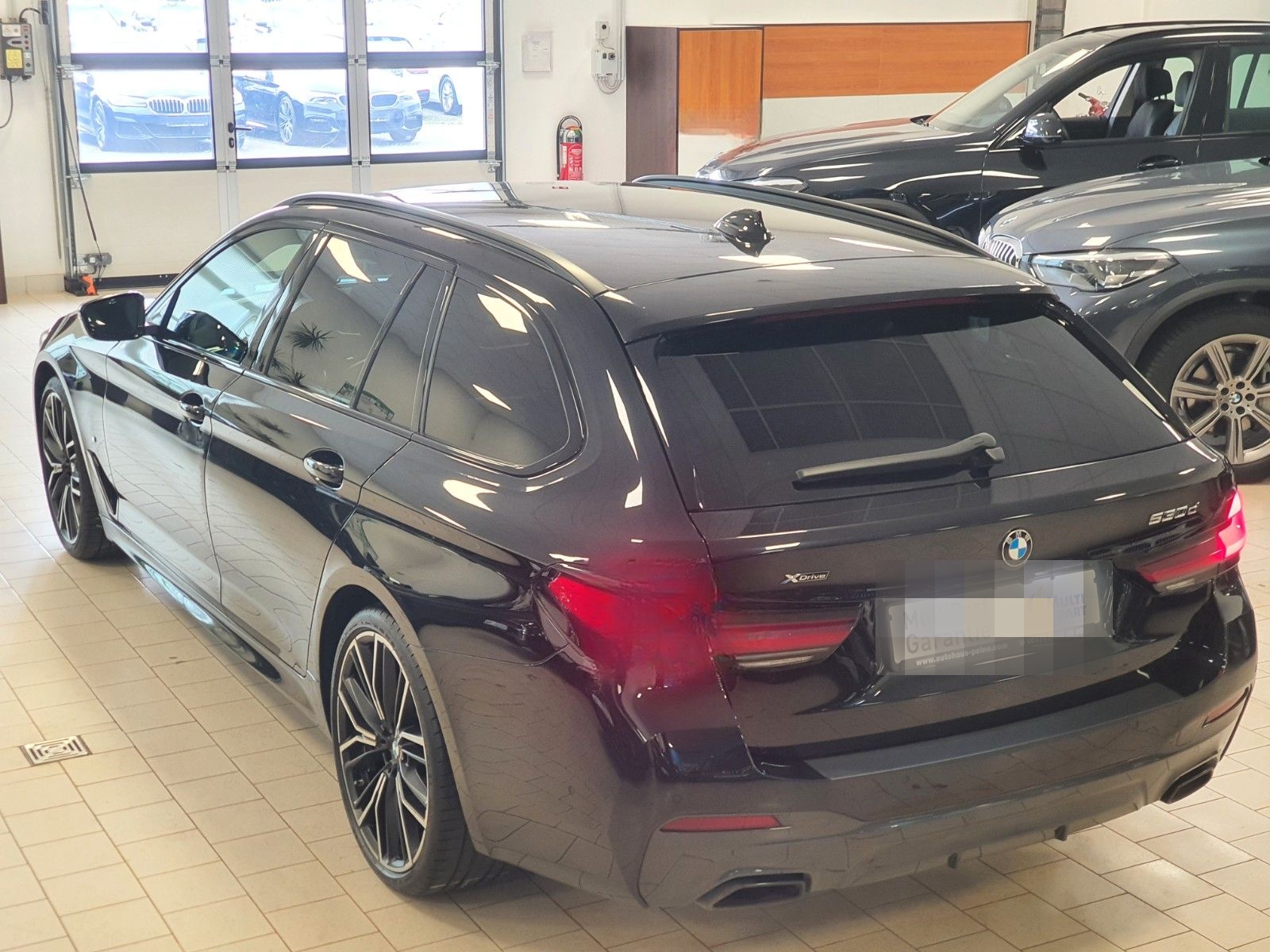 BMW 530dxD/Aut/HUD/Laser/P&DRivAsPro/M-SportProf foto 11