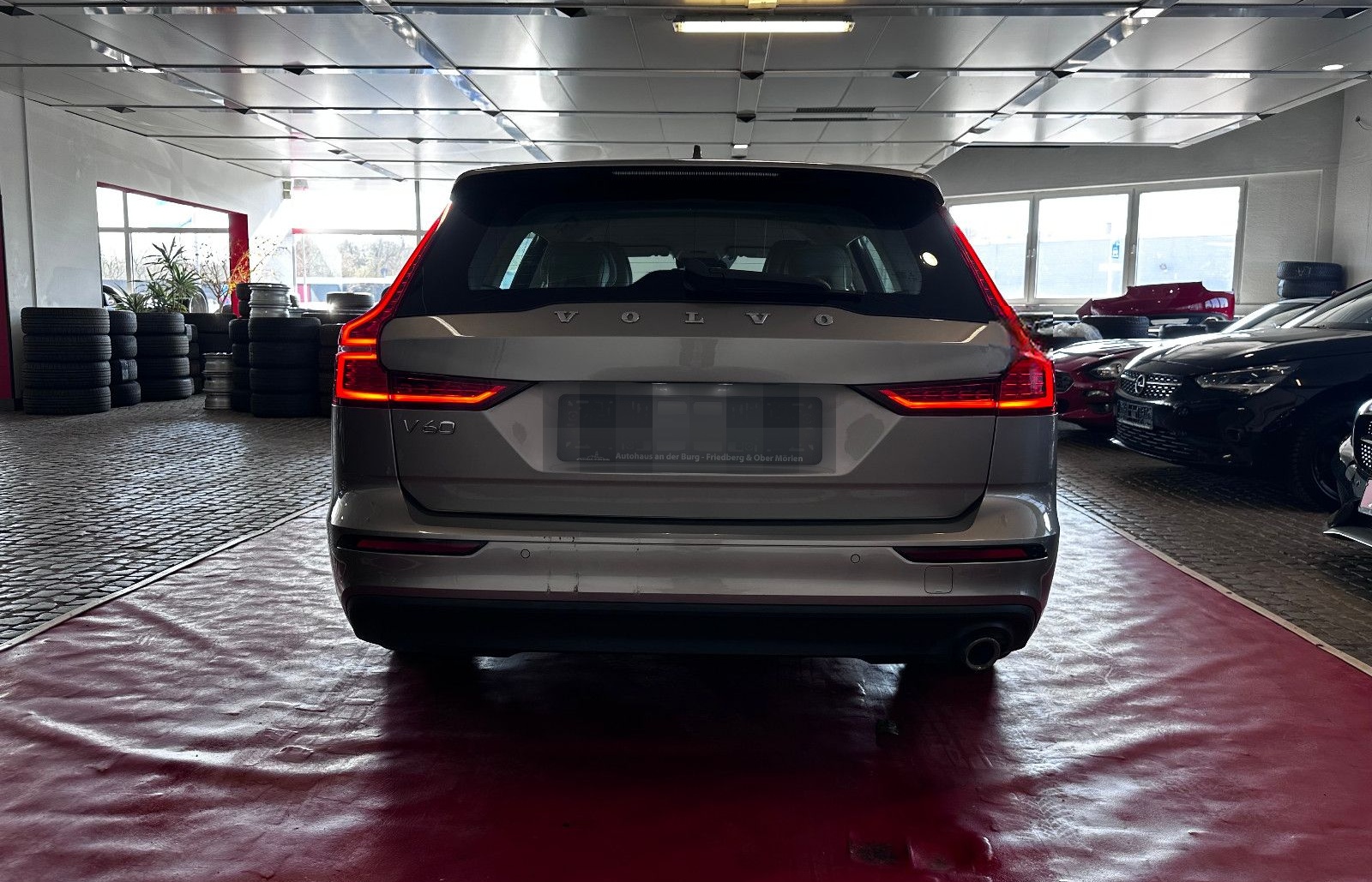 Volvo V60 Momentum Pro //Leder//LED//Navi// foto 6