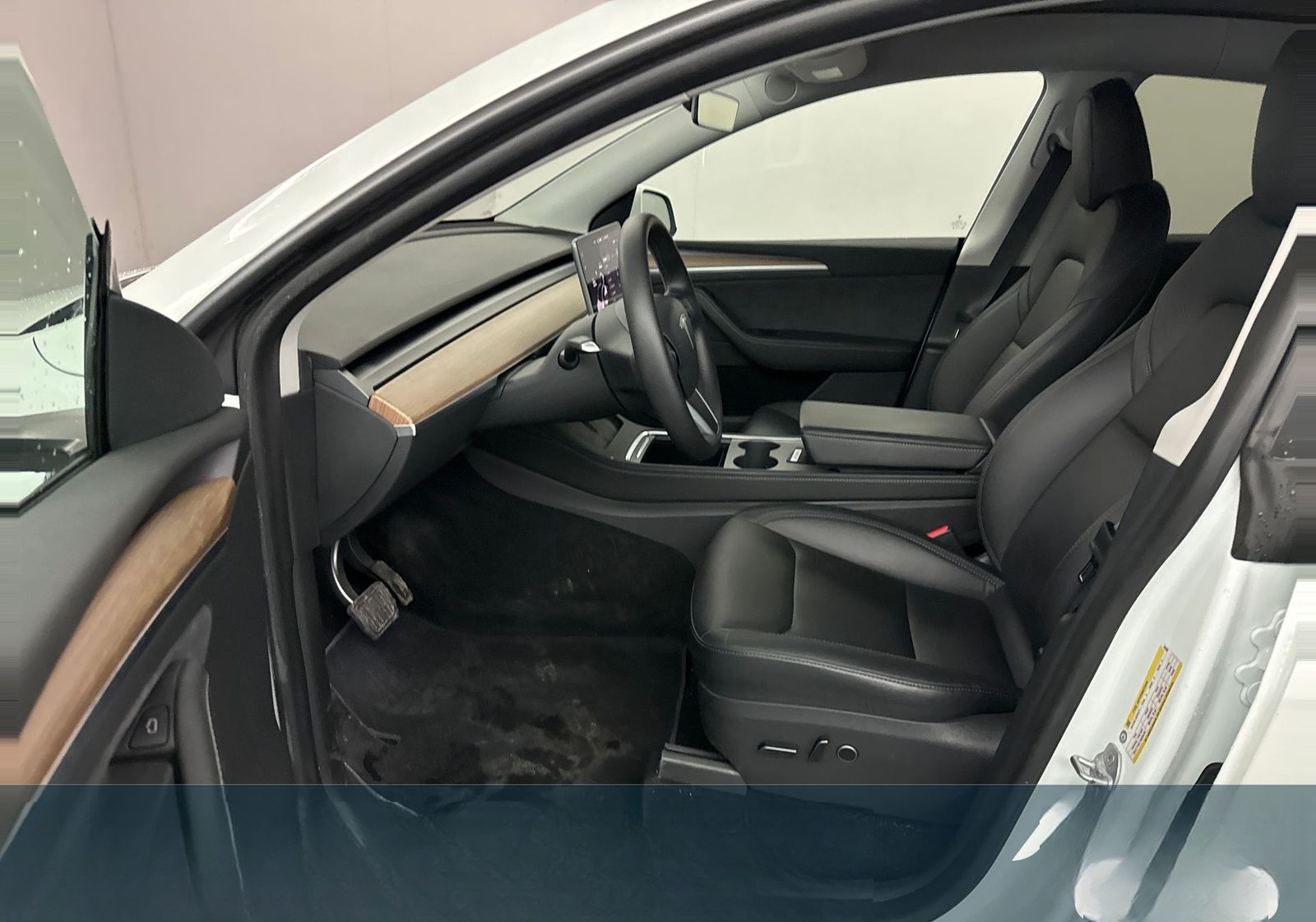 Tesla Model Y Long Range Dual Motor AWD foto 9