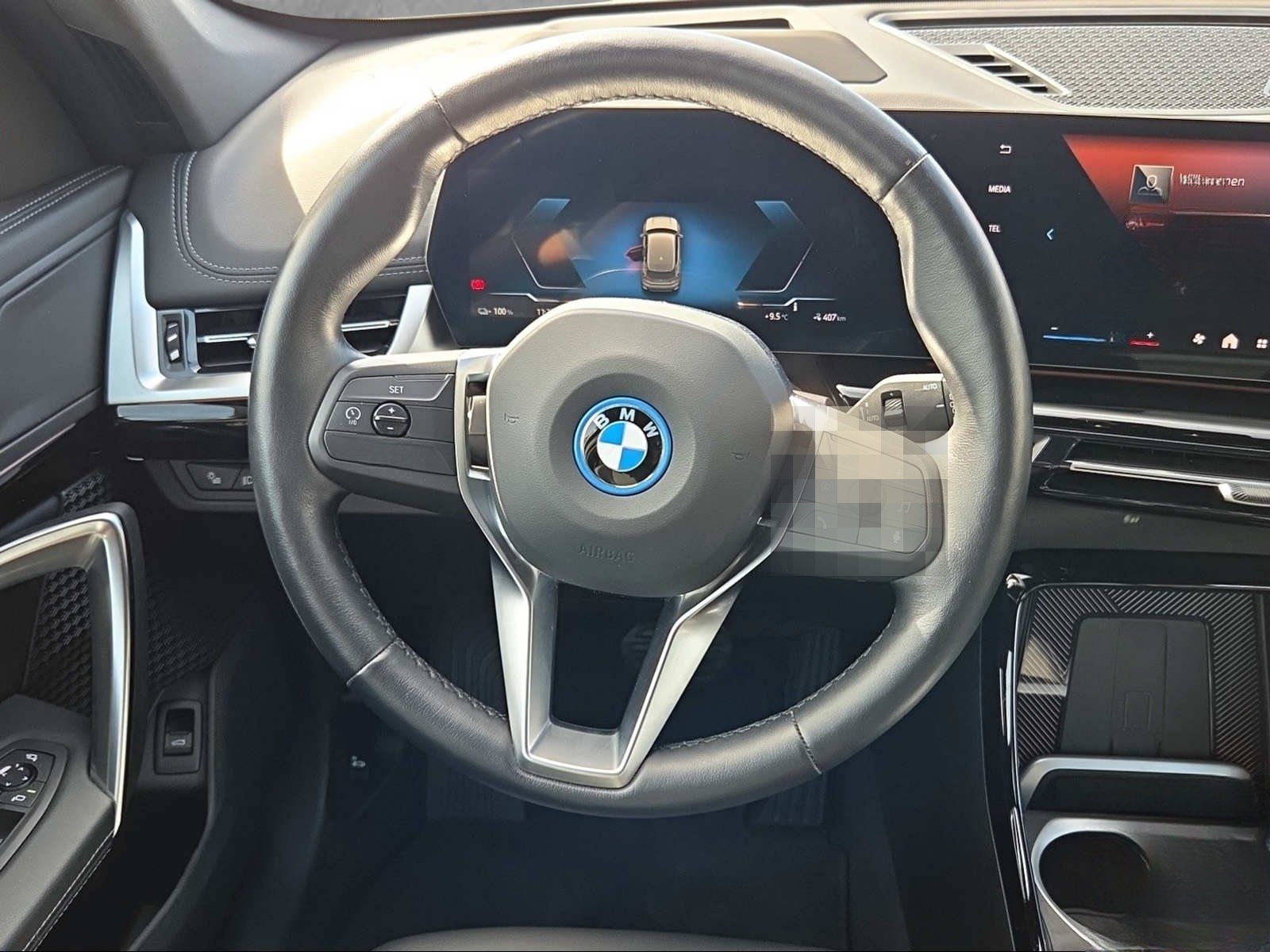 BMW iX1 xDrive30 xLine foto 10