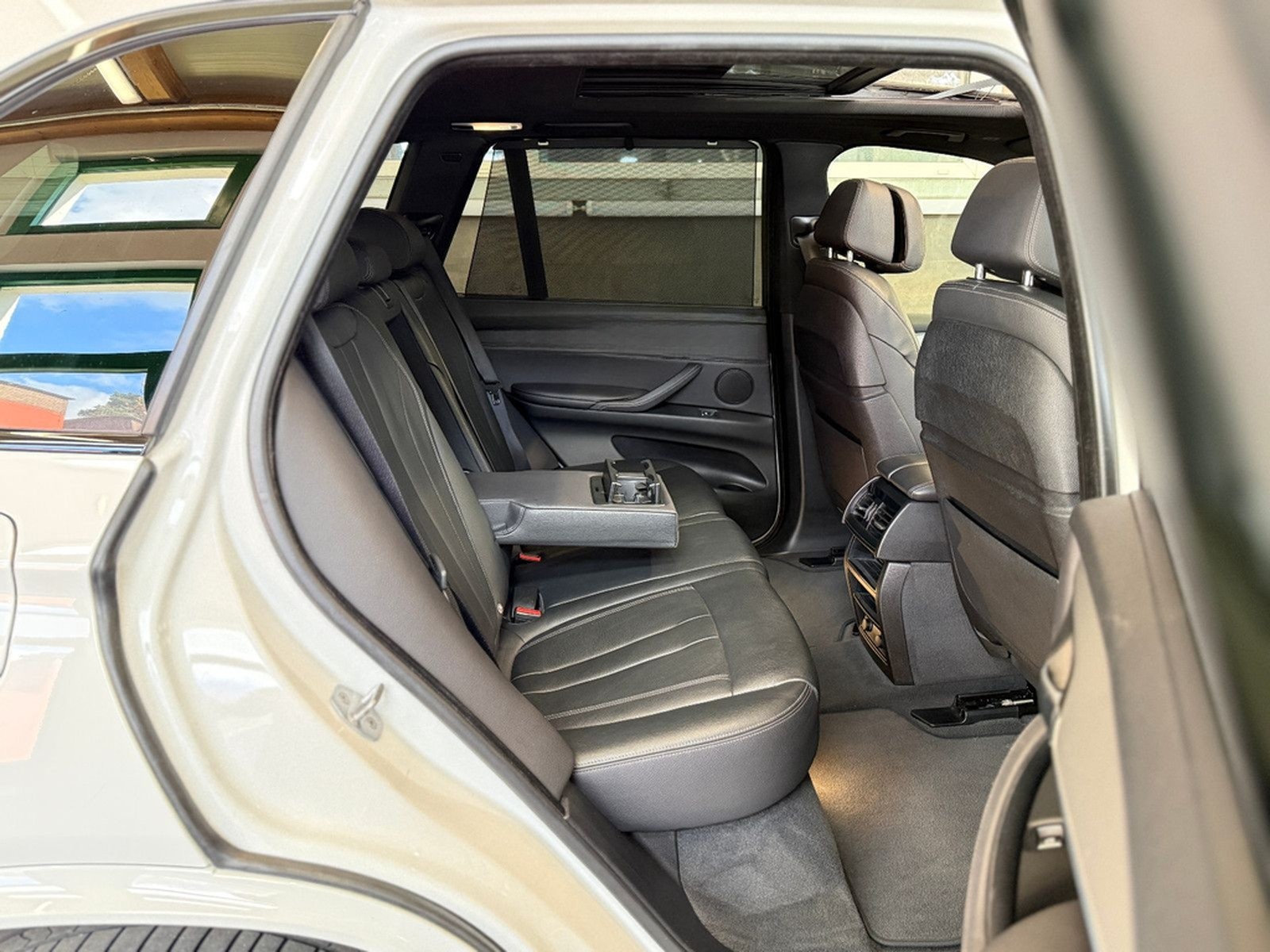 BMW X5 xDrive 30 d HUD PANO foto 18