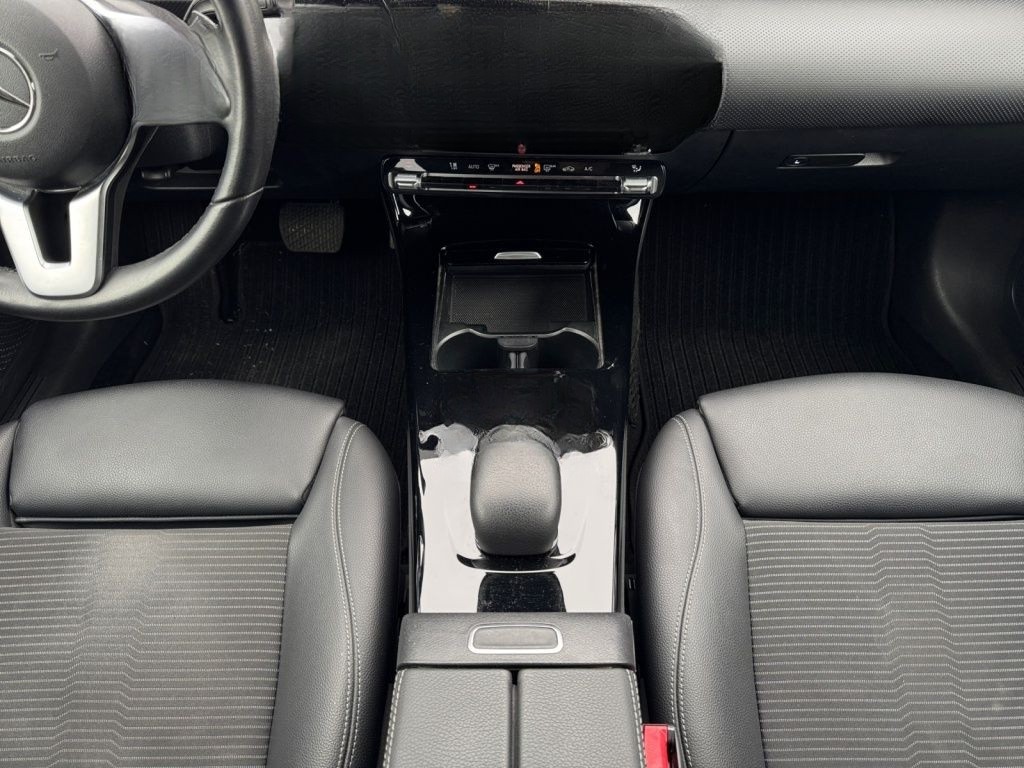 Mercedes-Benz A 220 Kompaktlimousine PROGRESSIVE|AHK|MBUX|LED foto 8