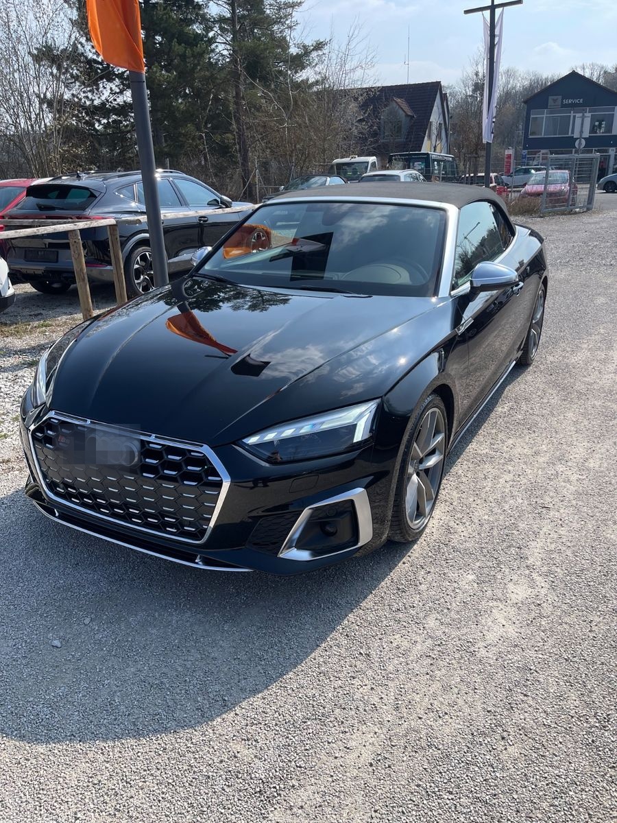 Audi S5 Cabriolet 3.0 TFSI quattro, Navi, Kamera foto 4