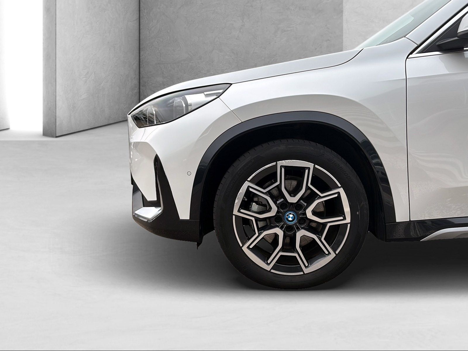 BMW iX1 xDrive30 xLine foto 7