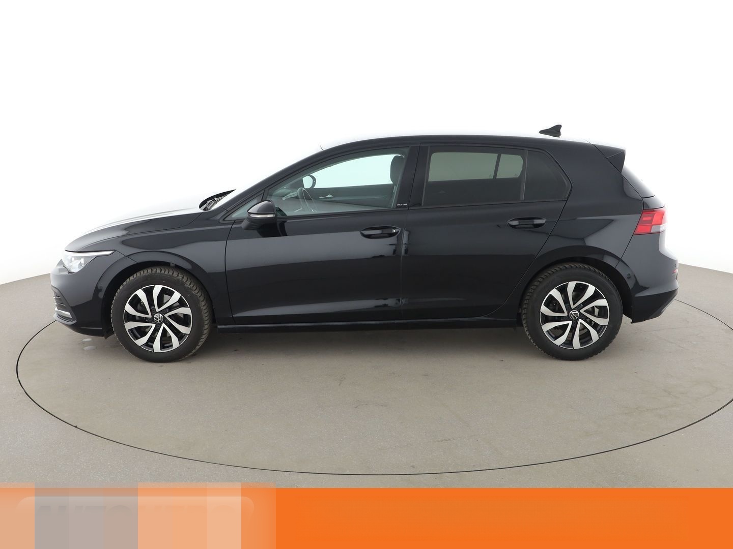 Volkswagen Golf VIII 1.5 TSI ACT Active*NAVI*HUD*LED*ACC* foto 3
