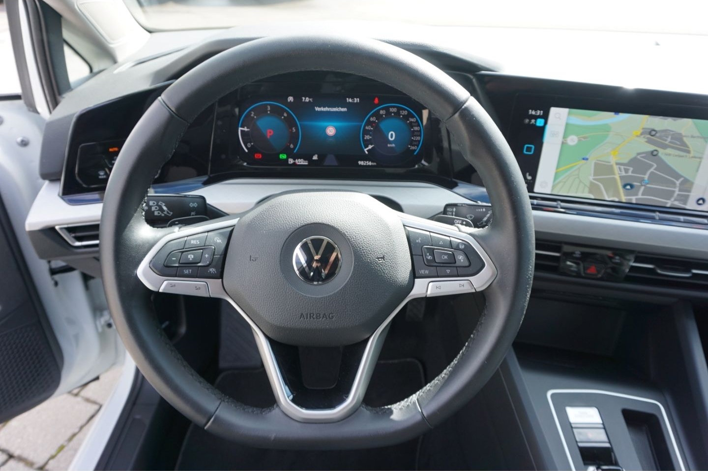 Volkswagen Golf Variant 2.0 TDI Life DSG Navi ACC LED DAB S foto 12