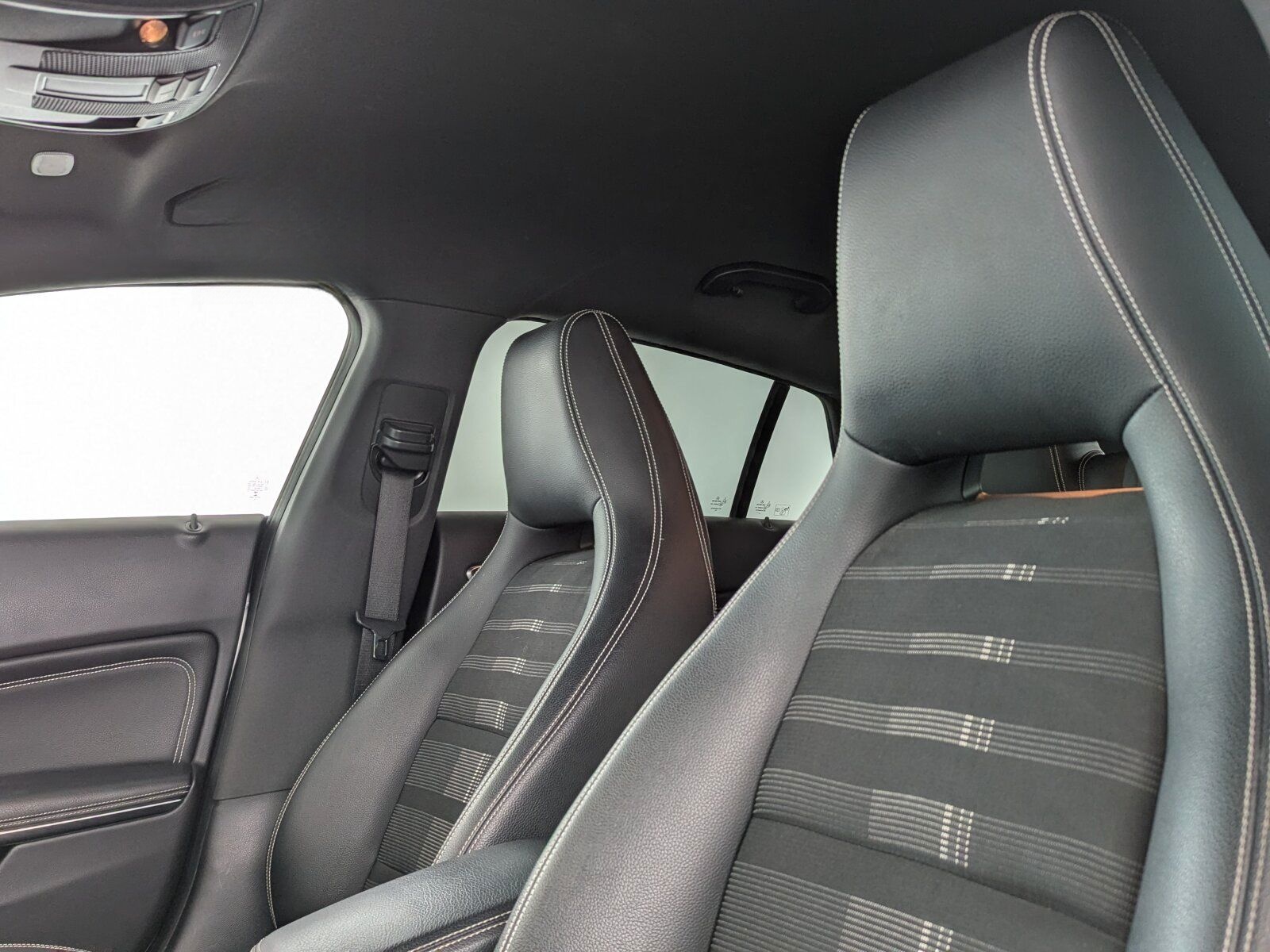 Mercedes-Benz CLA 200 SB Urban LED+NAVI+PDC+SHZ+TEMP+Klima/BC foto 16