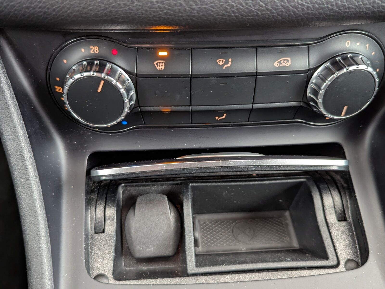 Mercedes-Benz CLA 200 SB Urban LED+NAVI+PDC+SHZ+TEMP+Klima/BC foto 22