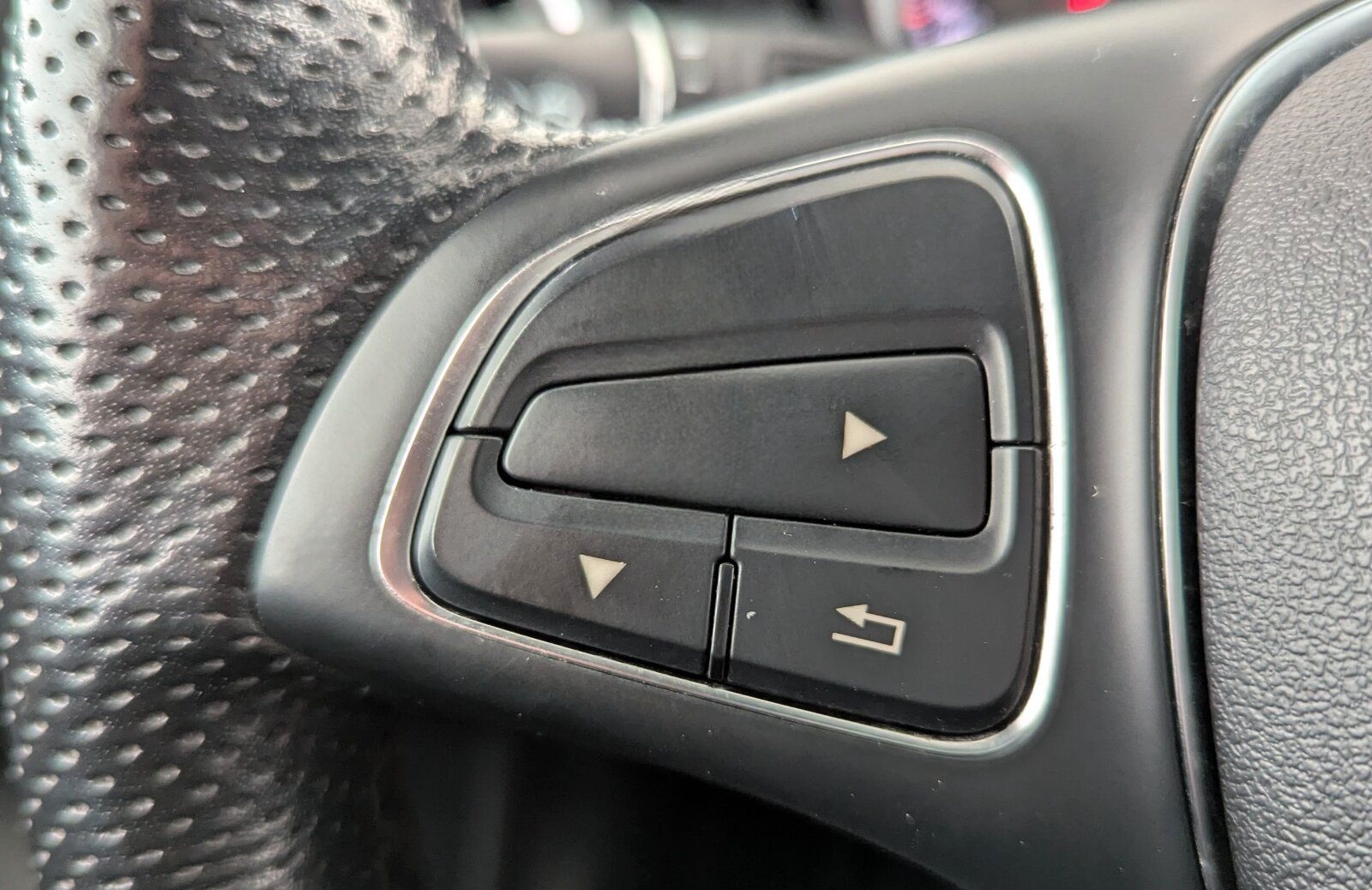 Mercedes-Benz CLA 200 SB Urban LED+NAVI+PDC+SHZ+TEMP+Klima/BC foto 23