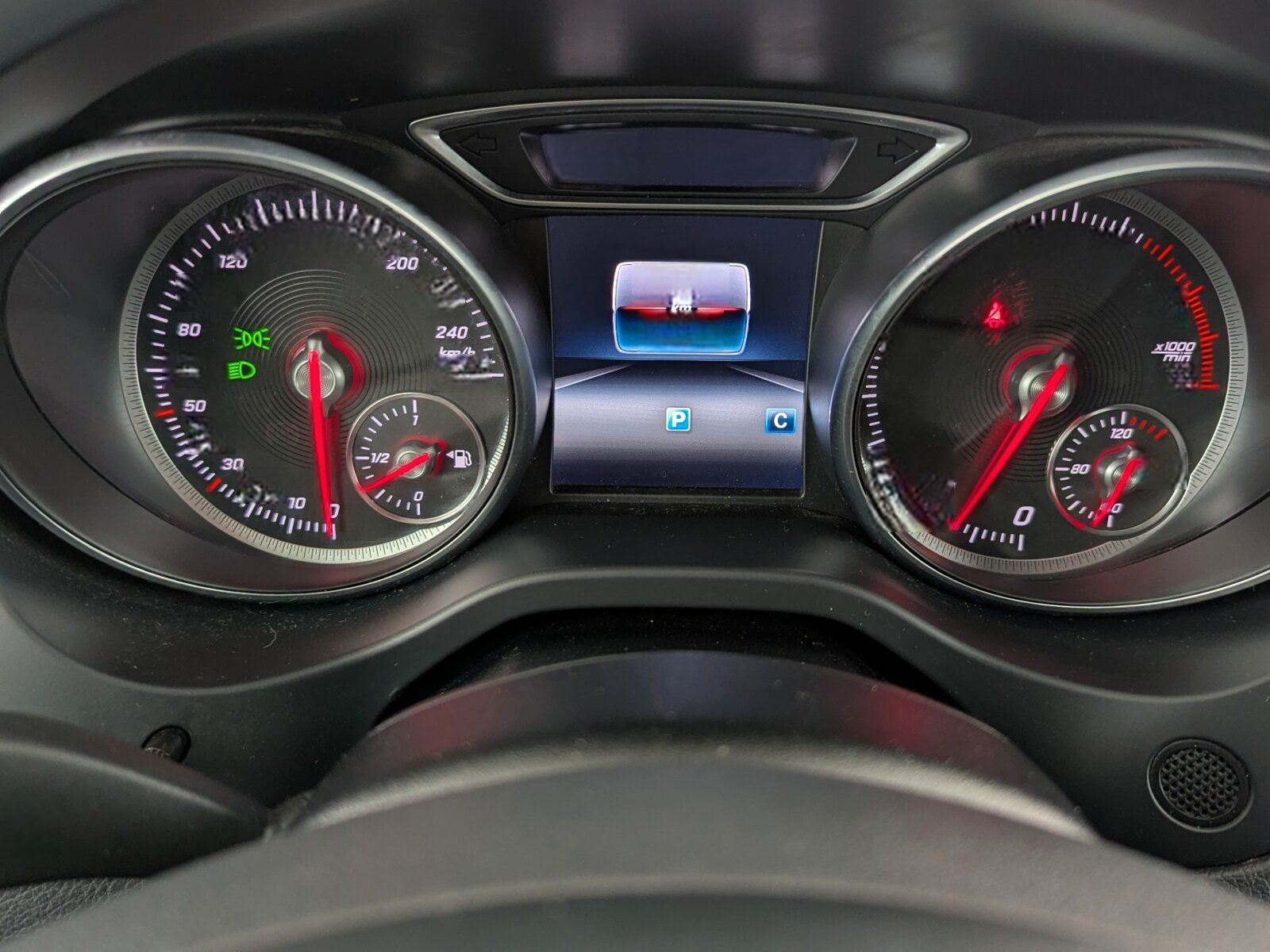 Mercedes-Benz CLA 200 SB Urban LED+NAVI+PDC+SHZ+TEMP+Klima/BC foto 25