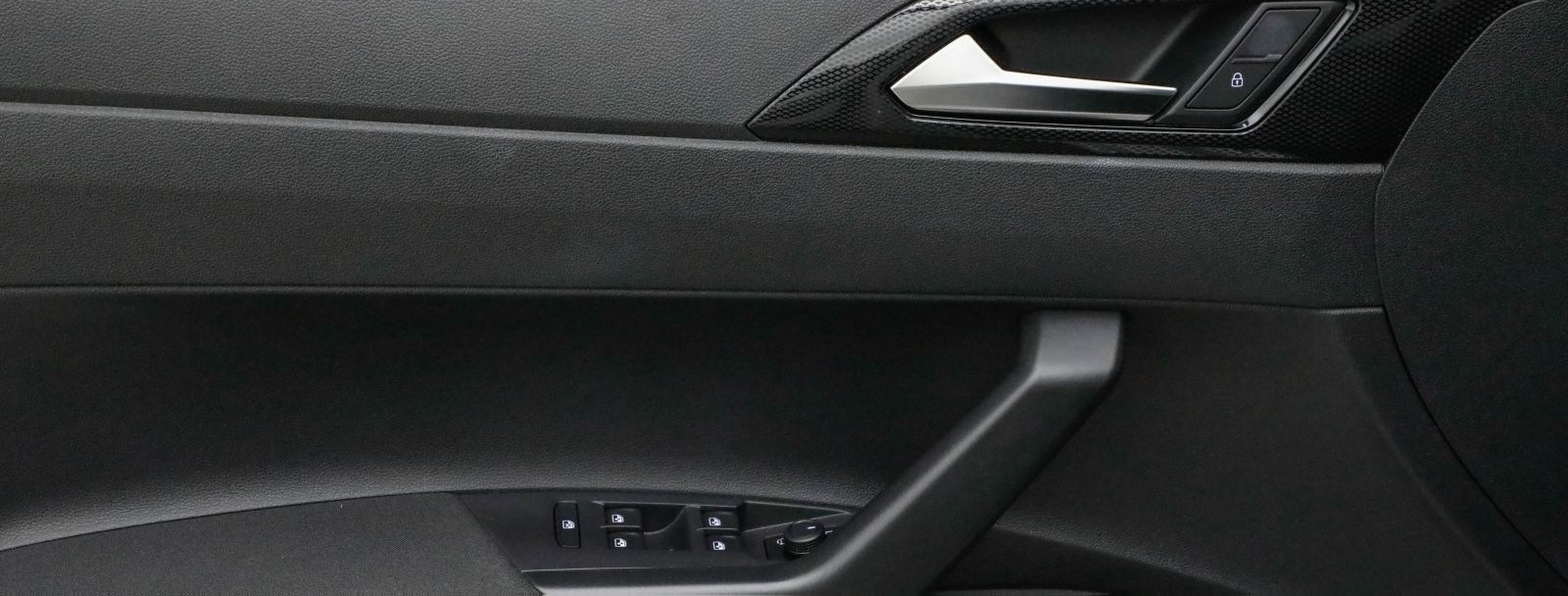 Volkswagen Polo 1.0 TSI Life CarPlay ACC Klima Navi SHZ PDC foto 19