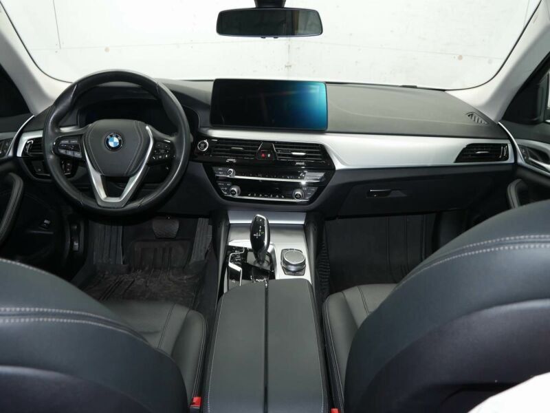 BMW 520d xDr. Aut. LiveCockpit DAB Parkassistent Sit foto 7