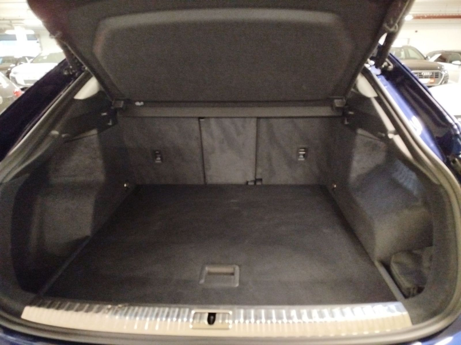 Audi Q3 Sportback 35 TFSI S tronic S line LED Navi So foto 7