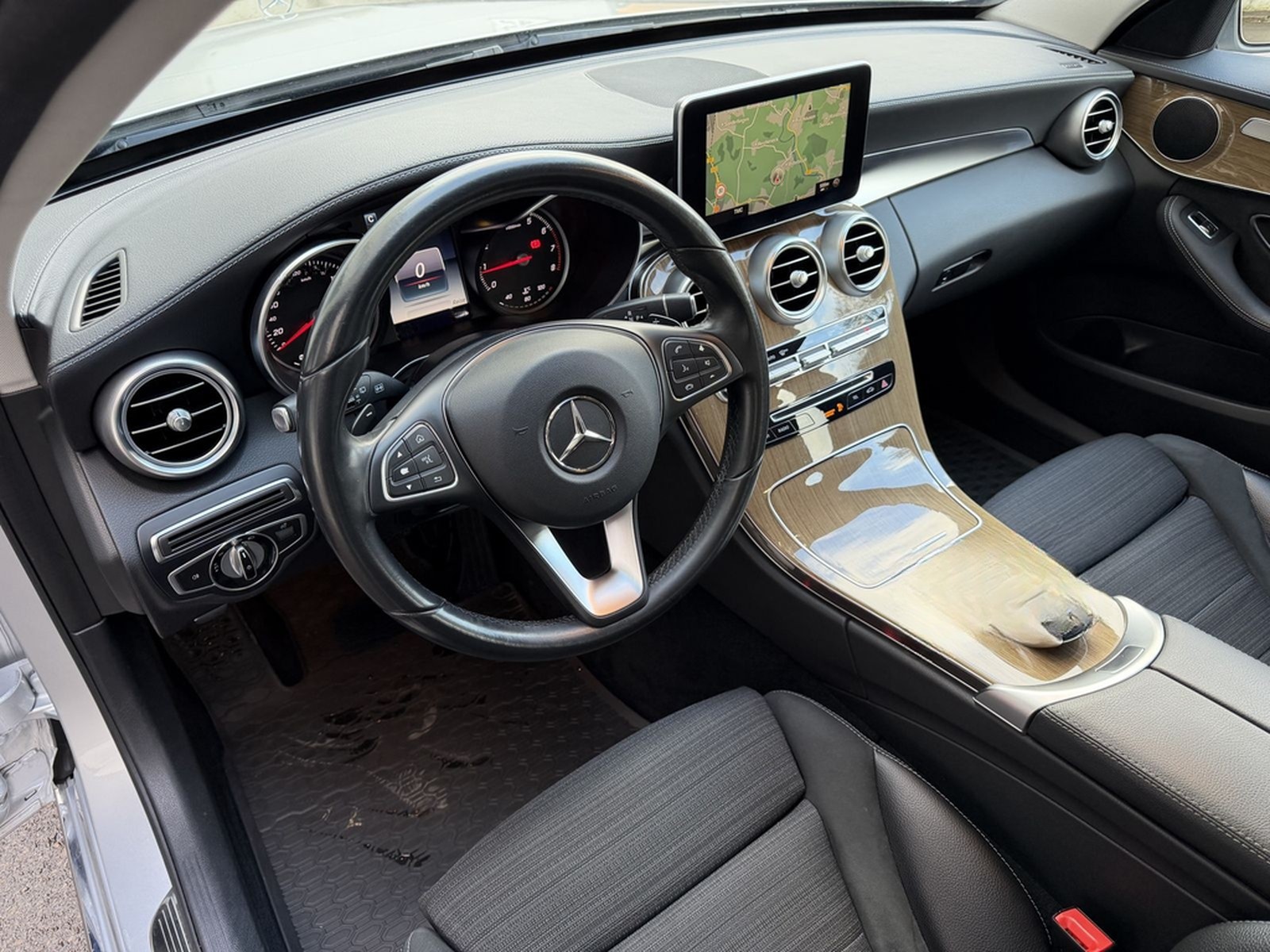 Mercedes-Benz C 180 T CGI Luxury LED Comand Sitzheizung AHK foto 12
