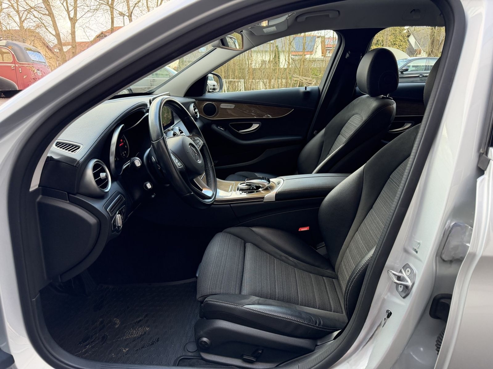 Mercedes-Benz C 180 T CGI Luxury LED Comand Sitzheizung AHK foto 13