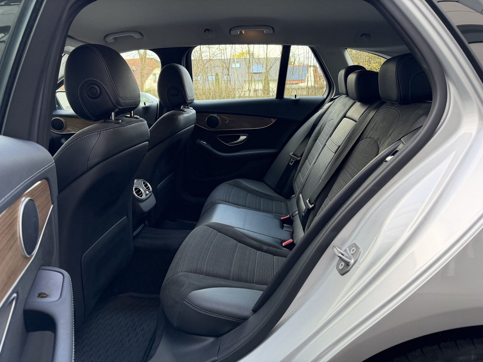 Mercedes-Benz C 180 T CGI Luxury LED Comand Sitzheizung AHK foto 15