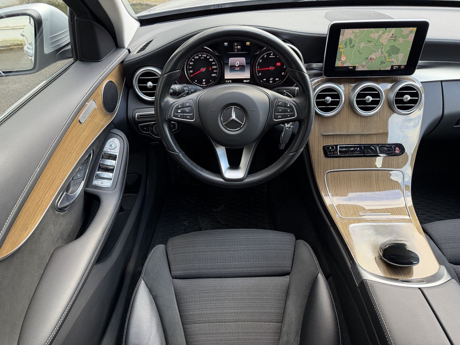 Mercedes-Benz C 180 T CGI Luxury LED Comand Sitzheizung AHK foto 17