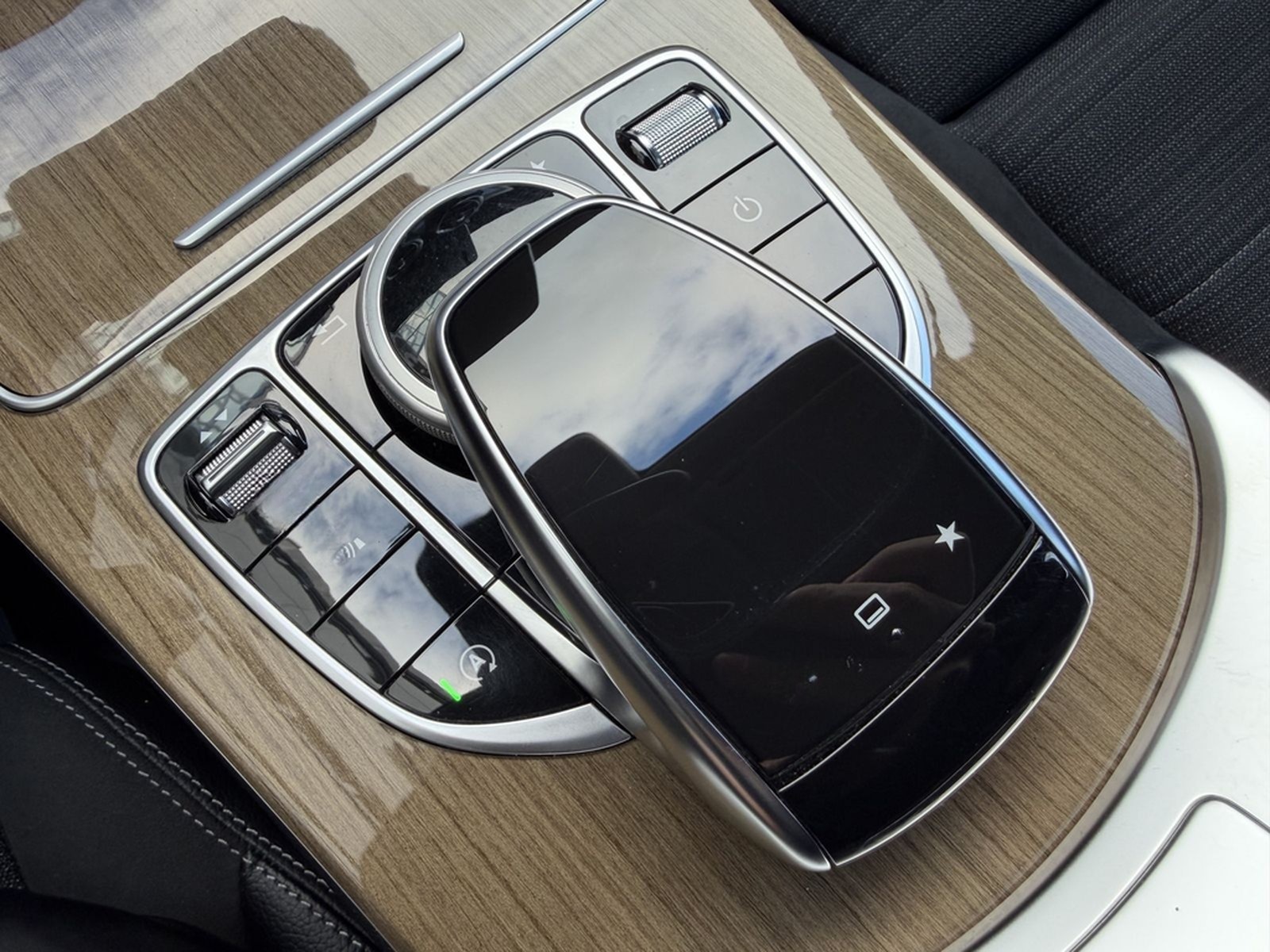 Mercedes-Benz C 180 T CGI Luxury LED Comand Sitzheizung AHK foto 22