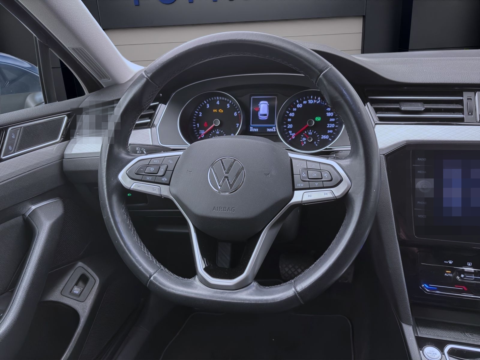 Volkswagen Passat Variant 1.5 TSI DSG BUSINESS AHK NAVI SIT foto 11