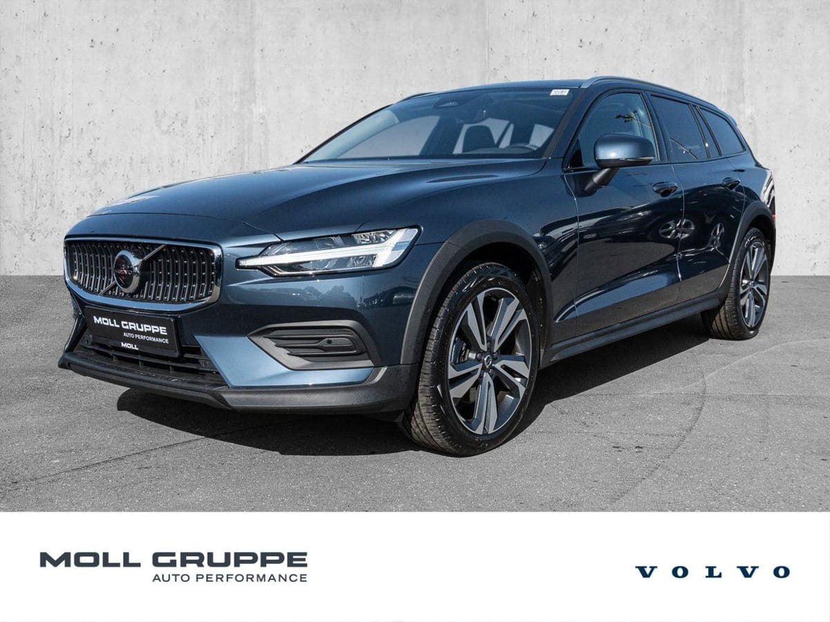 Volvo V60 Cross Country B4 D AWD Plus Bright PANO AHK