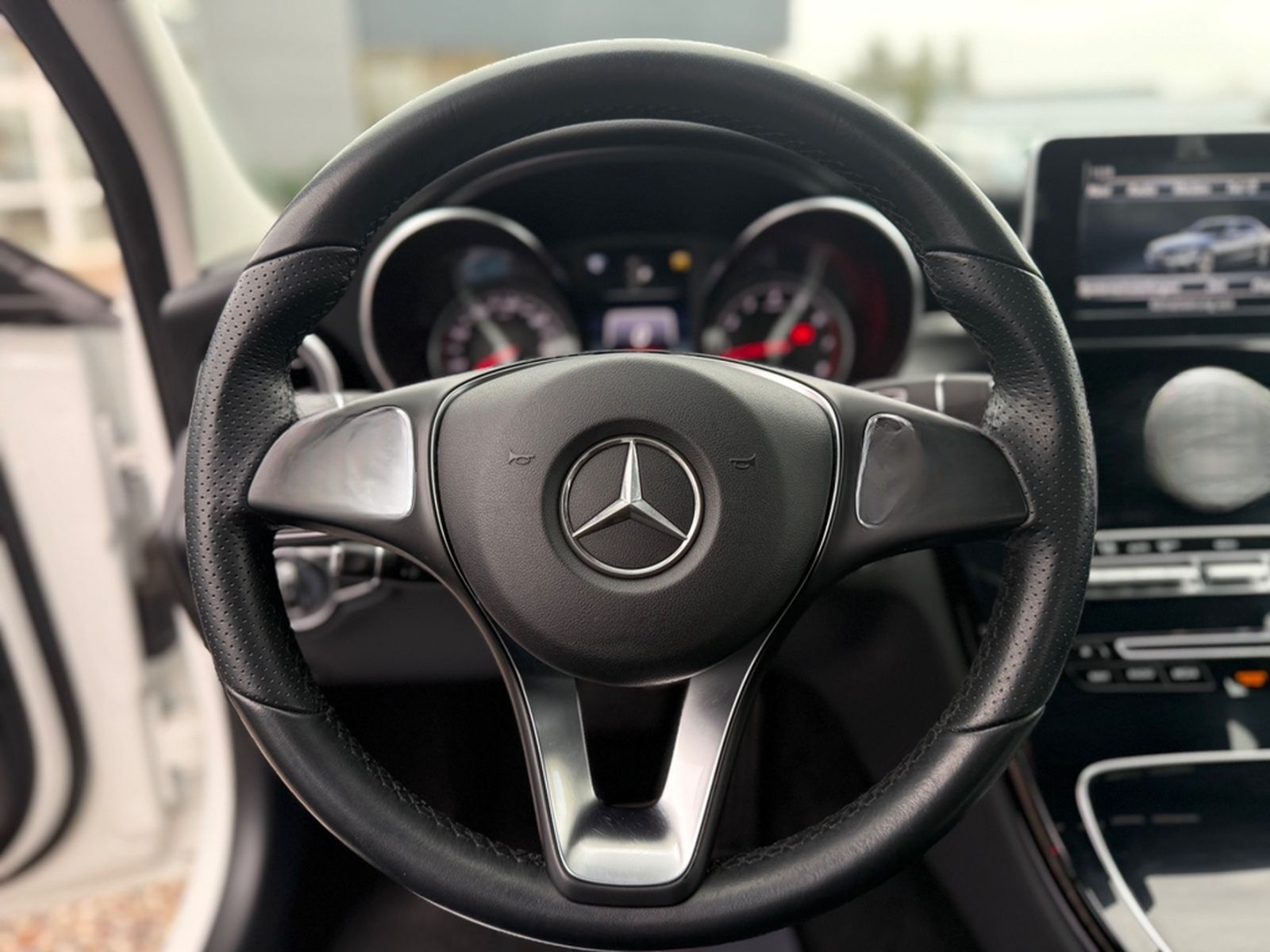 Mercedes-Benz C 200 Limousine *LED*NAVI*SHZ*TEMPOMAT* foto 15