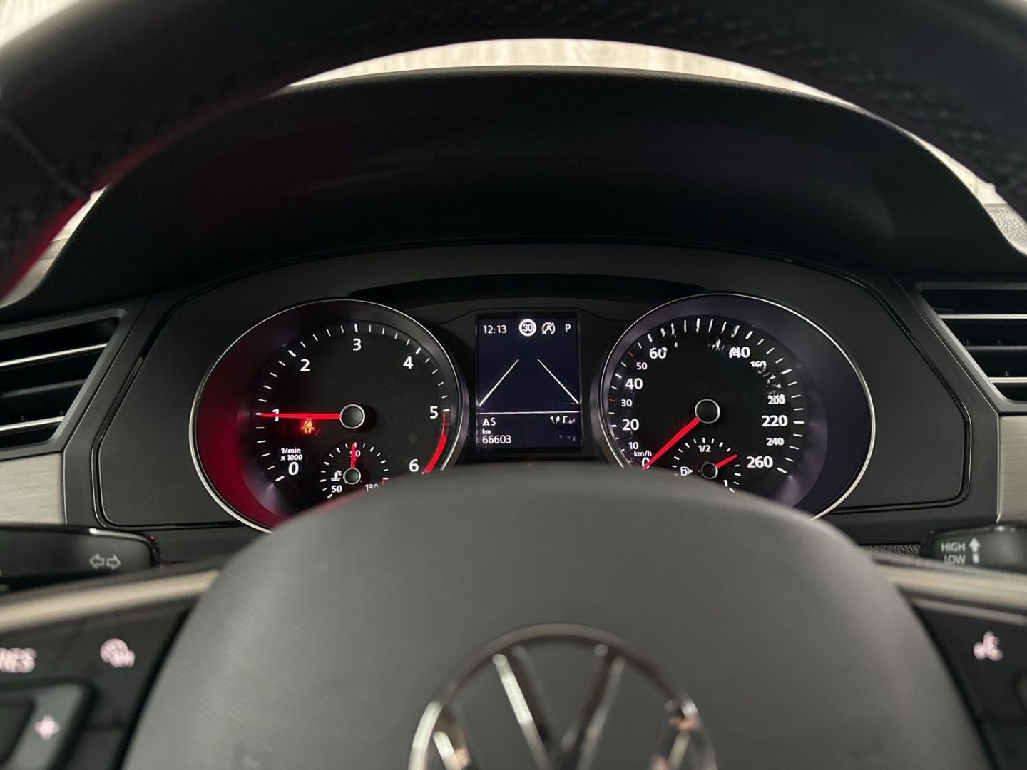 Volkswagen Passat 2.0TDI DSG Navi LED Kamera CarPlay ACC foto 17