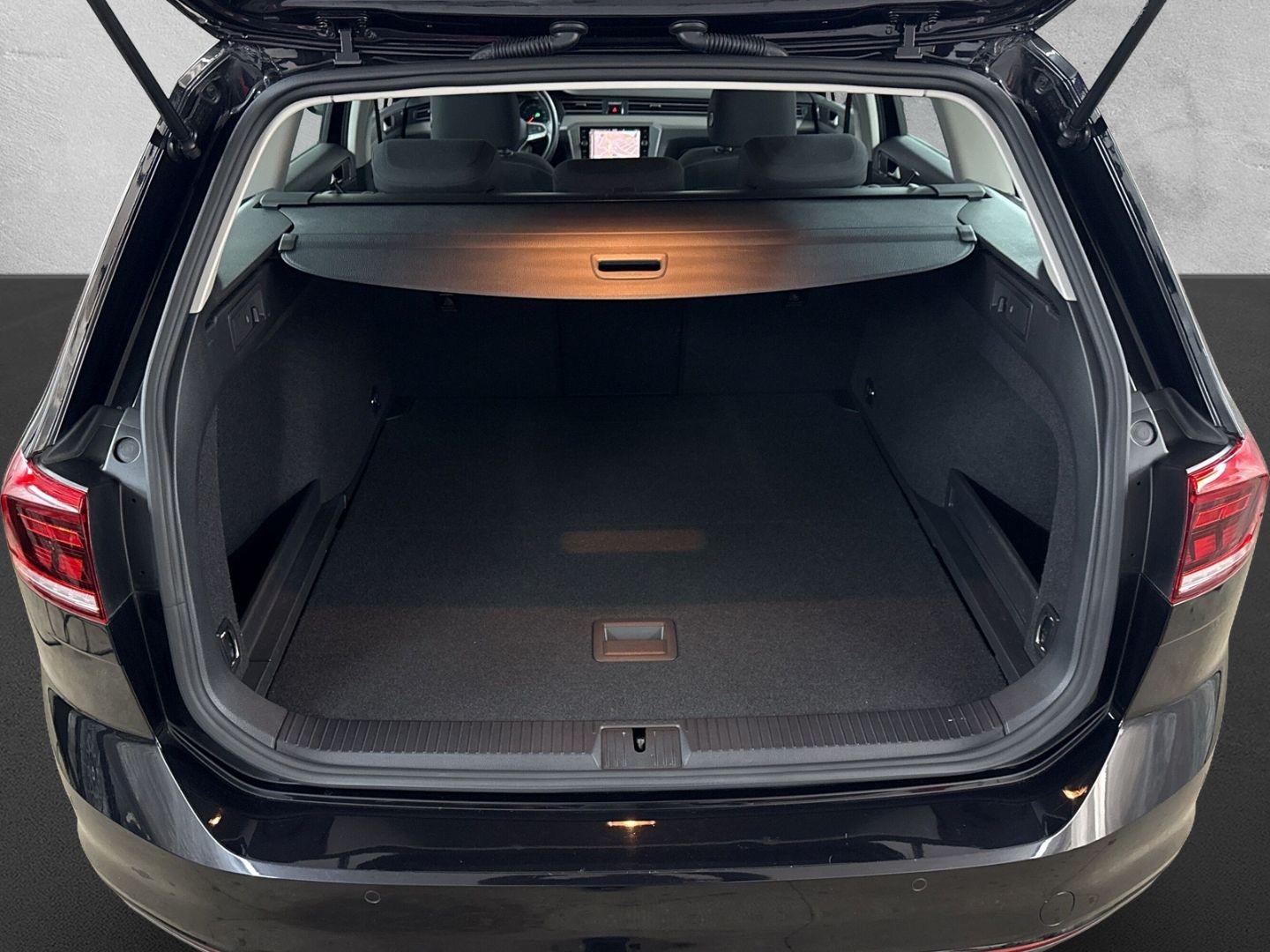 Volkswagen Passat 2.0TDI DSG Navi LED Kamera CarPlay ACC foto 10