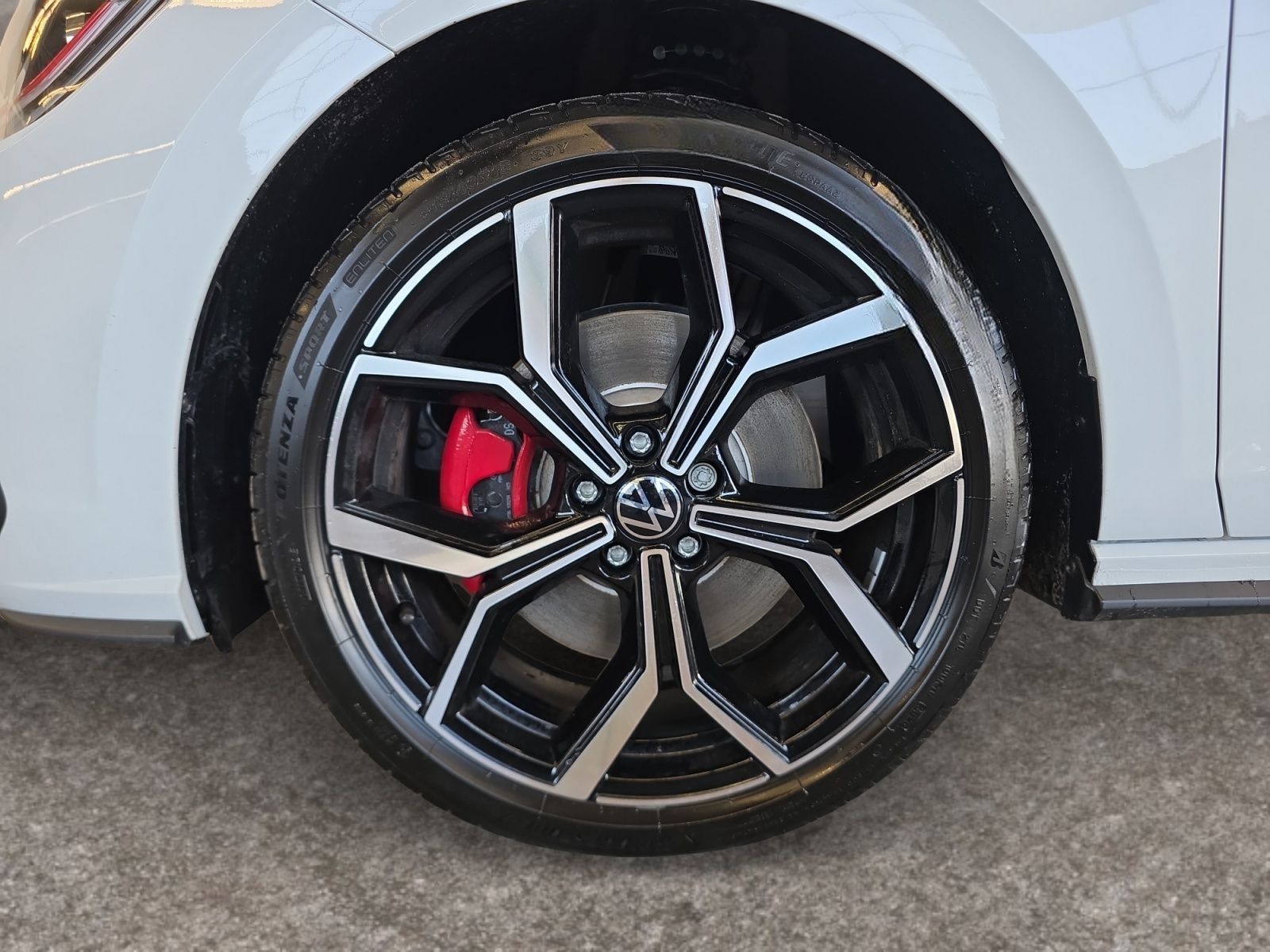 Volkswagen Polo 2,0 l TSI OPF 7-Gang DSG GTI foto 15