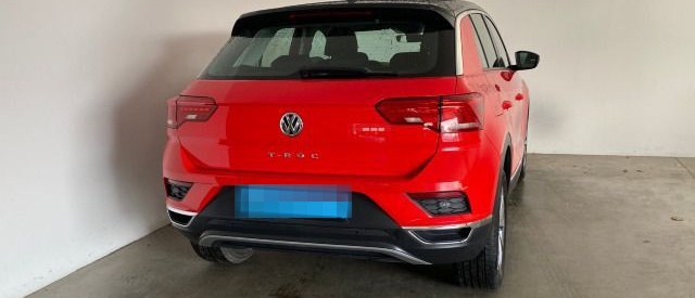 Volkswagen T-Roc Style 1.5 TSI DSG SHZ+ACC+KLIMAAUTO foto 2