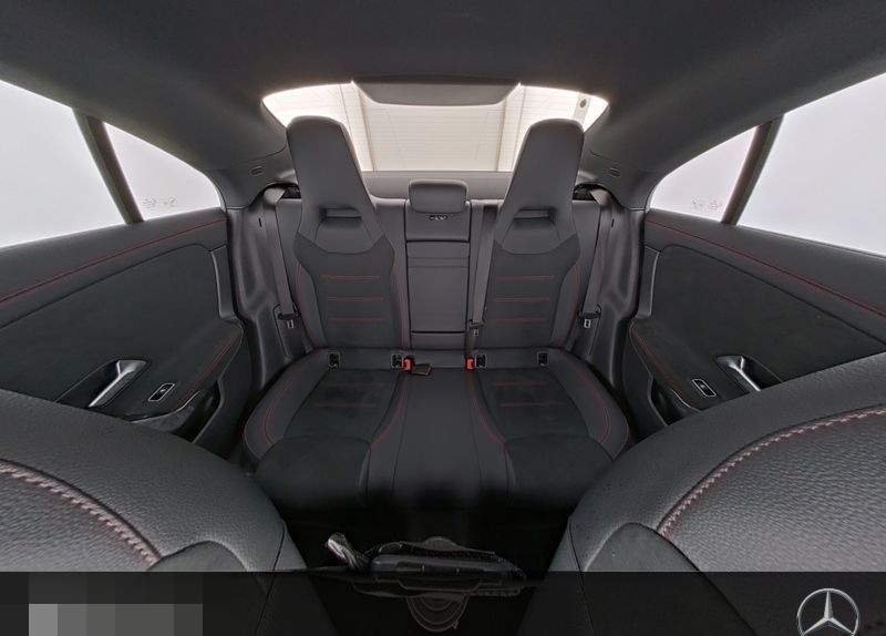 Mercedes-Benz CLA 200 d AMG Sport Night Distr Pano HUD Kam 19' foto 8