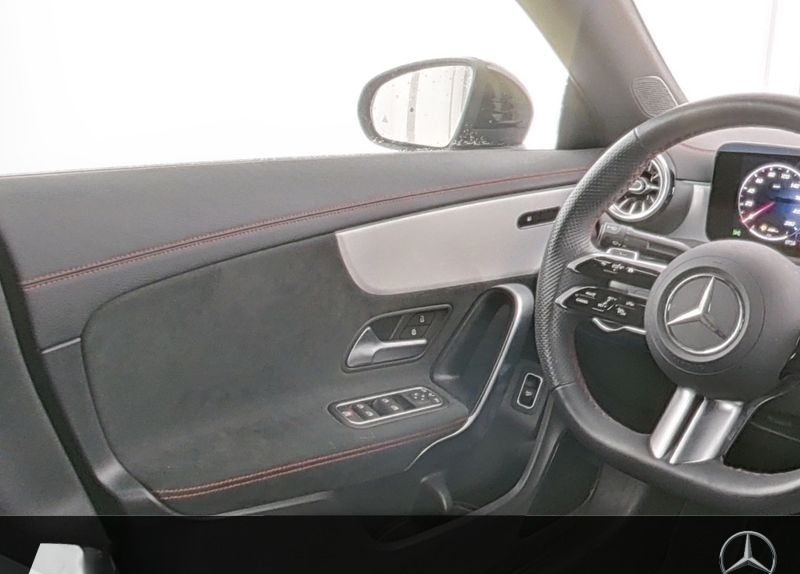 Mercedes-Benz CLA 200 d AMG Sport Night Distr Pano HUD Kam 19' foto 9
