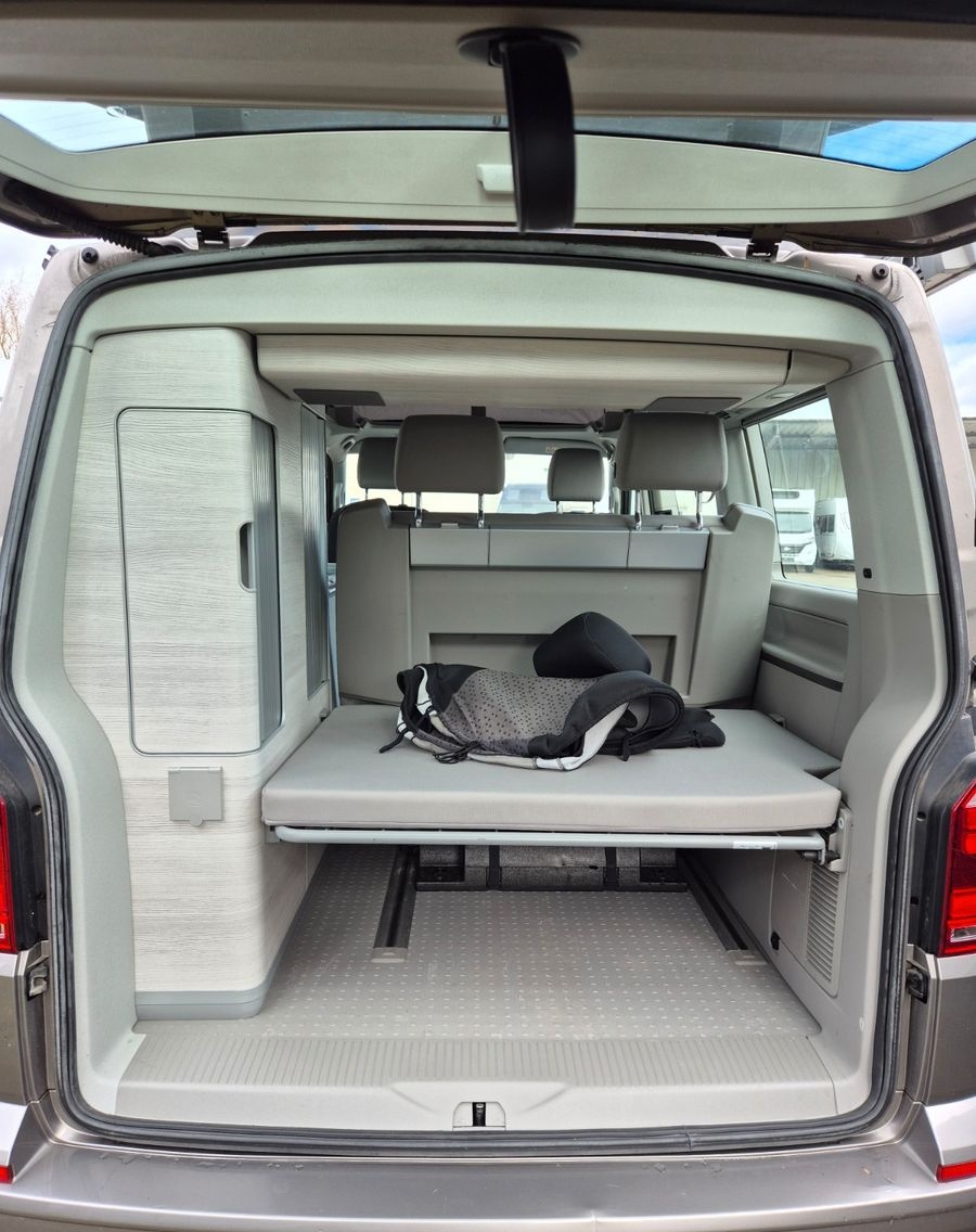 Volkswagen T6 California Coast, foto 8