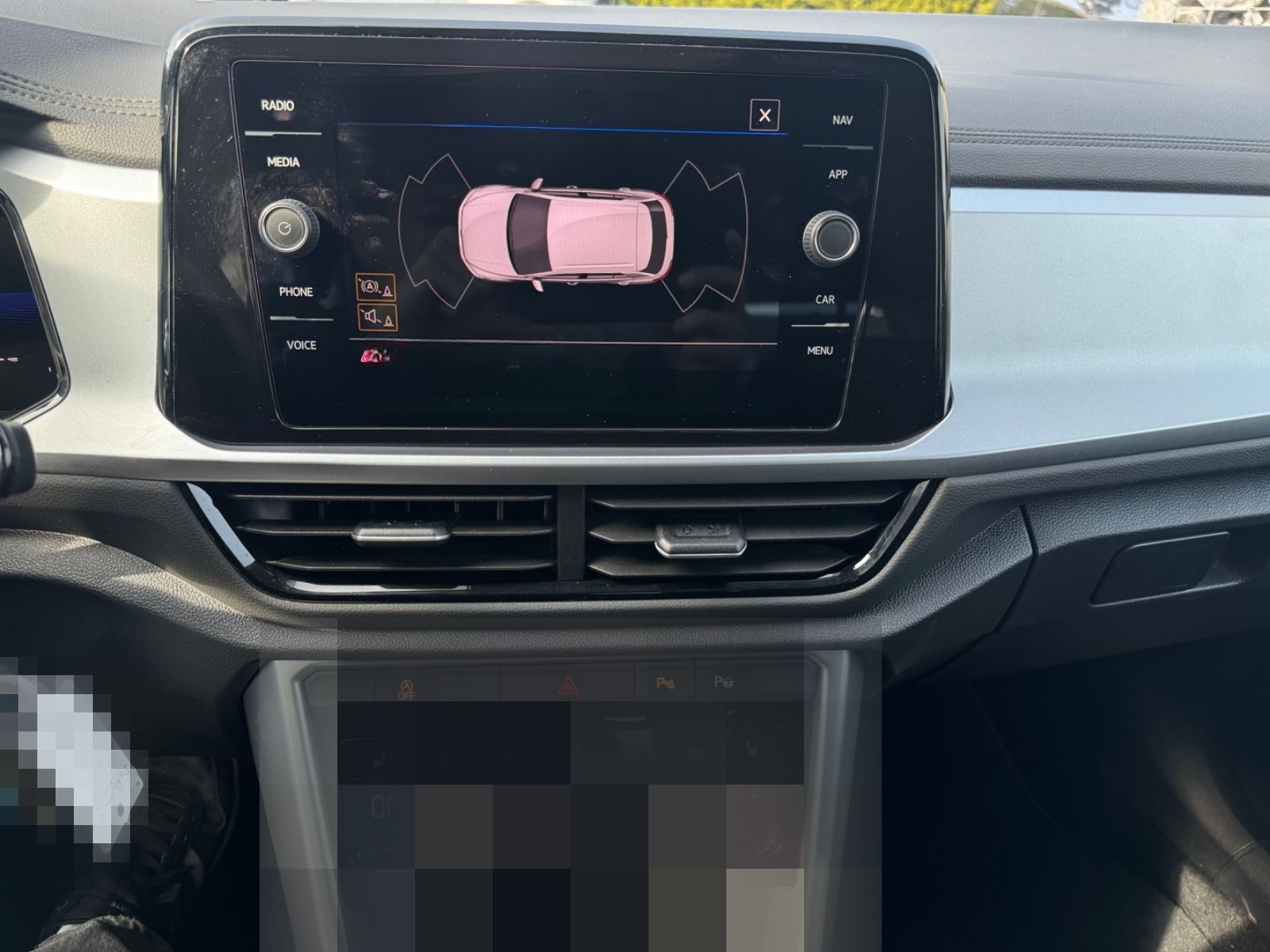 Volkswagen T-Roc Life PDC LMF App Conect  ACC 1.Hand foto 17